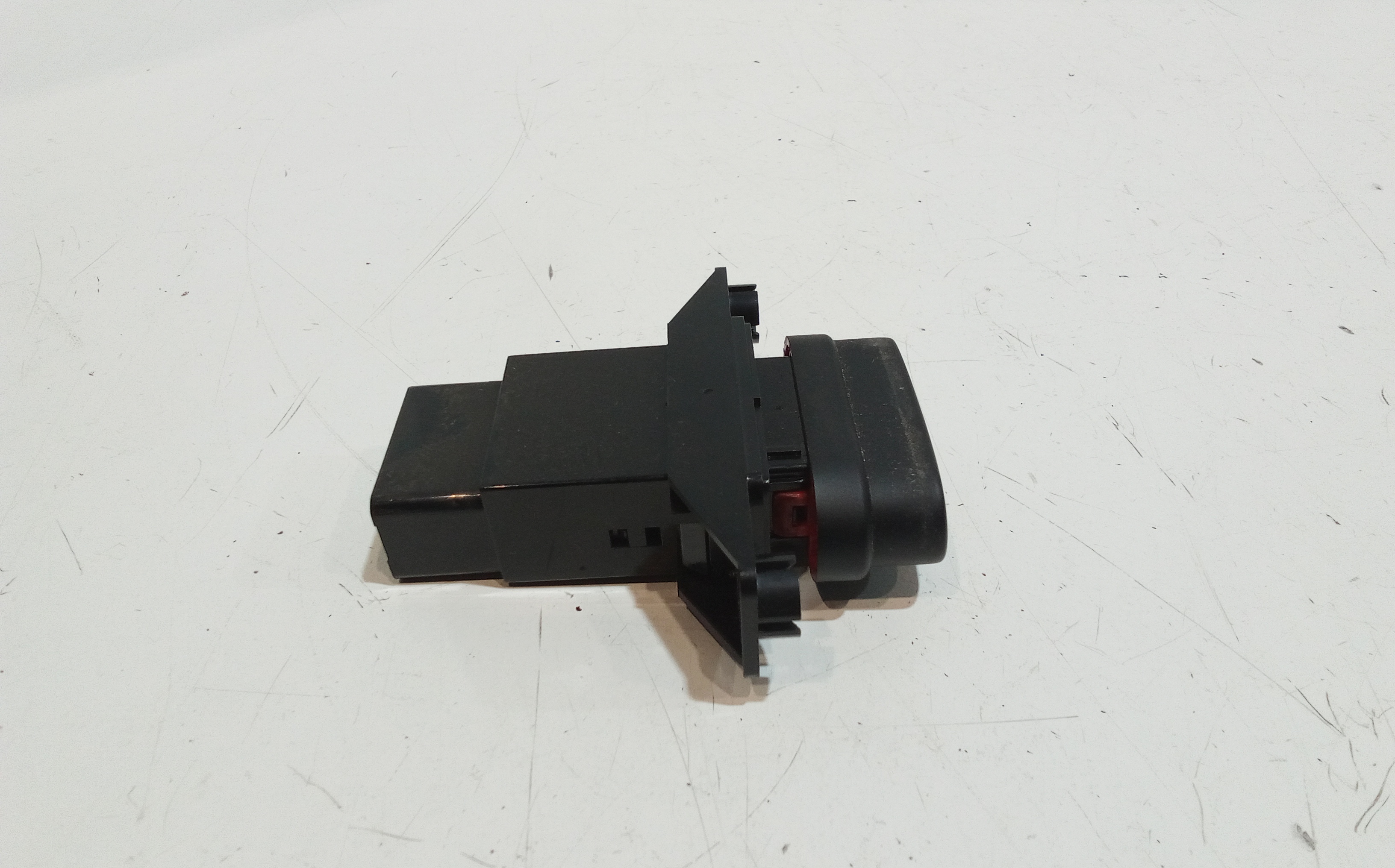 Pulsante luci di emergenza per Hyundai I10 1 Serie (2007 - 2011)