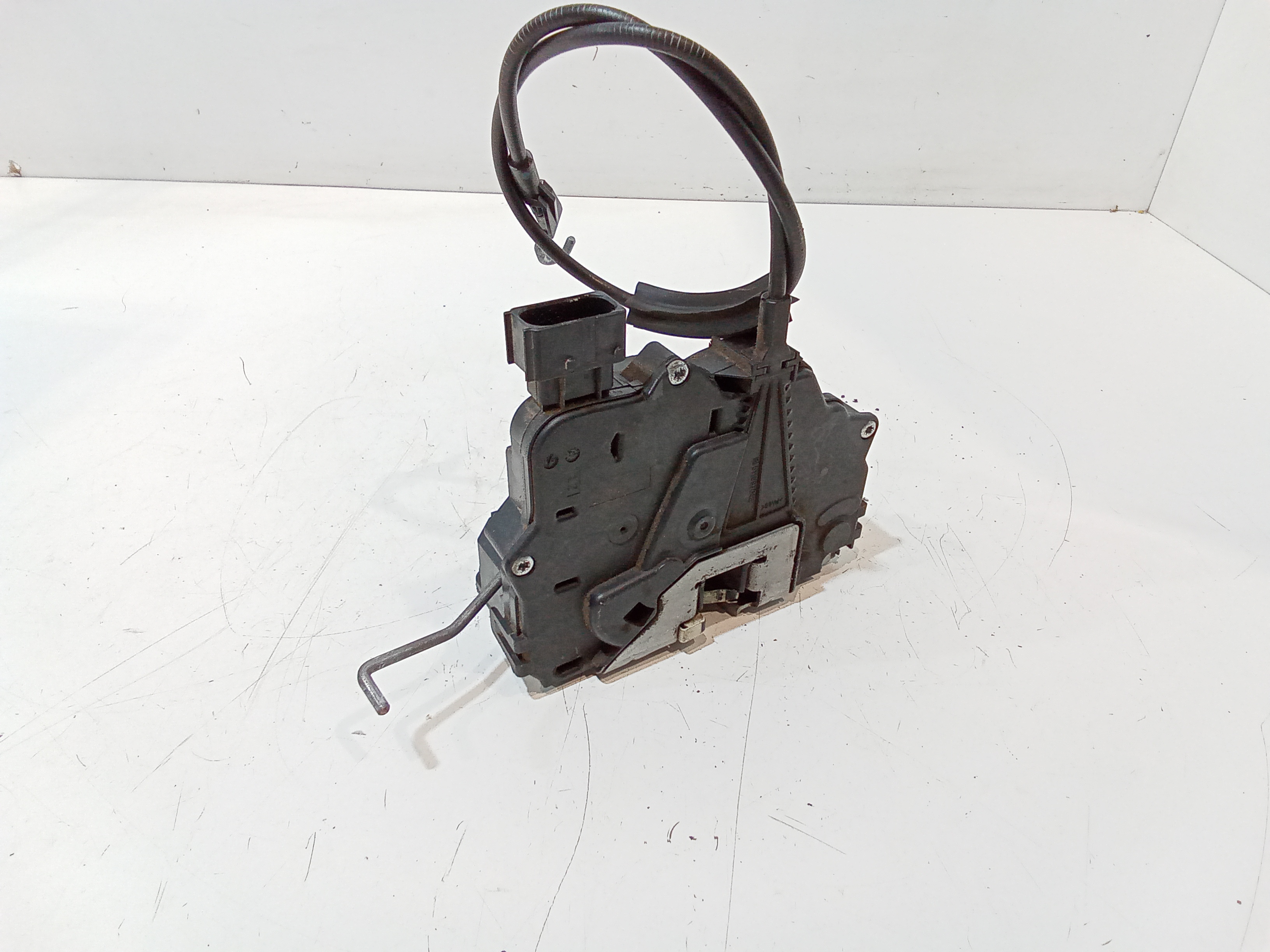 Serratura Anteriore Sinistra per Opel Corsa D 5p 2 Serie (2011 - In produzione)