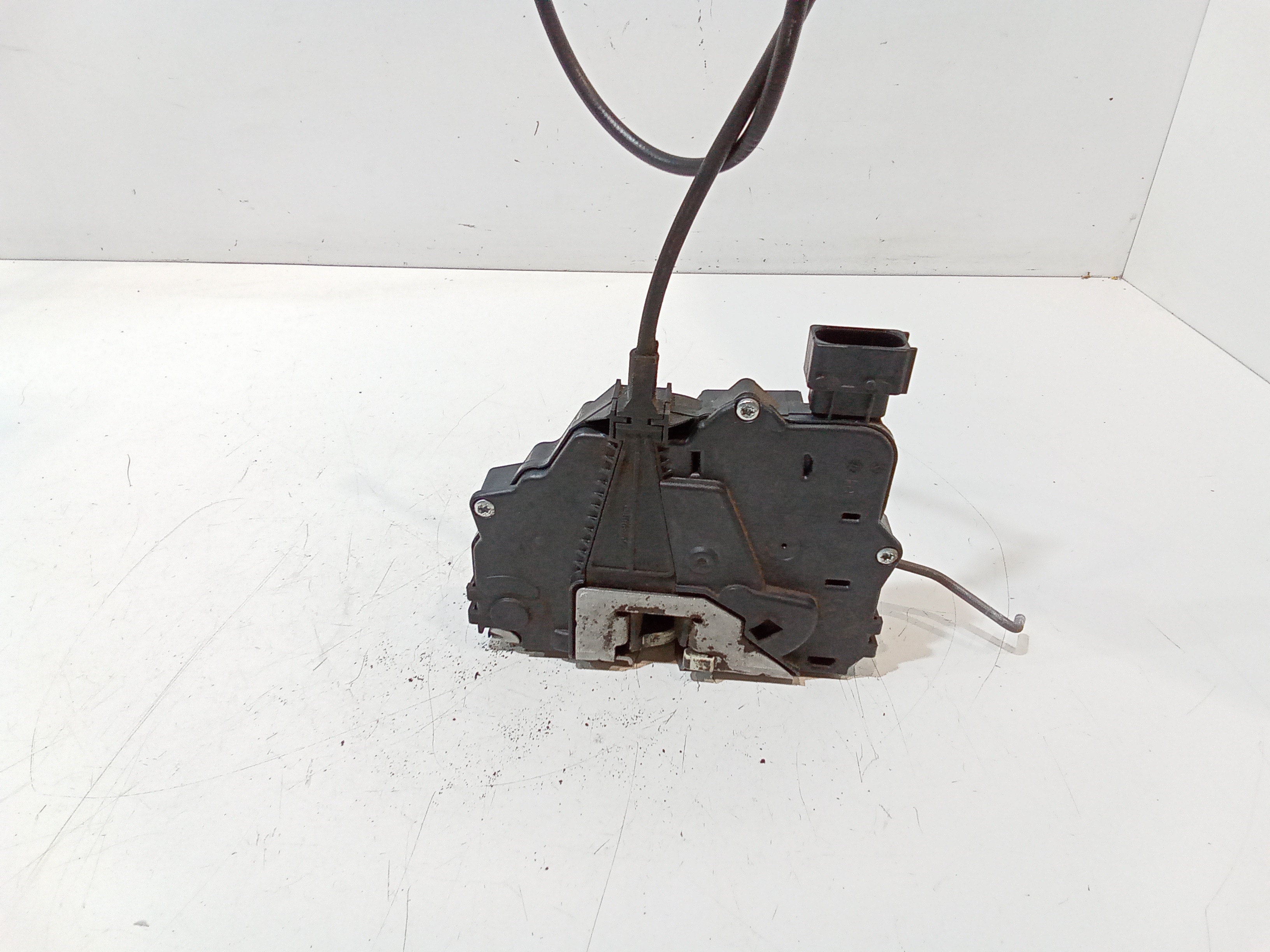 Serratura Anteriore Destra per Opel Corsa D 5p 2 Serie (2011 - In produzione)