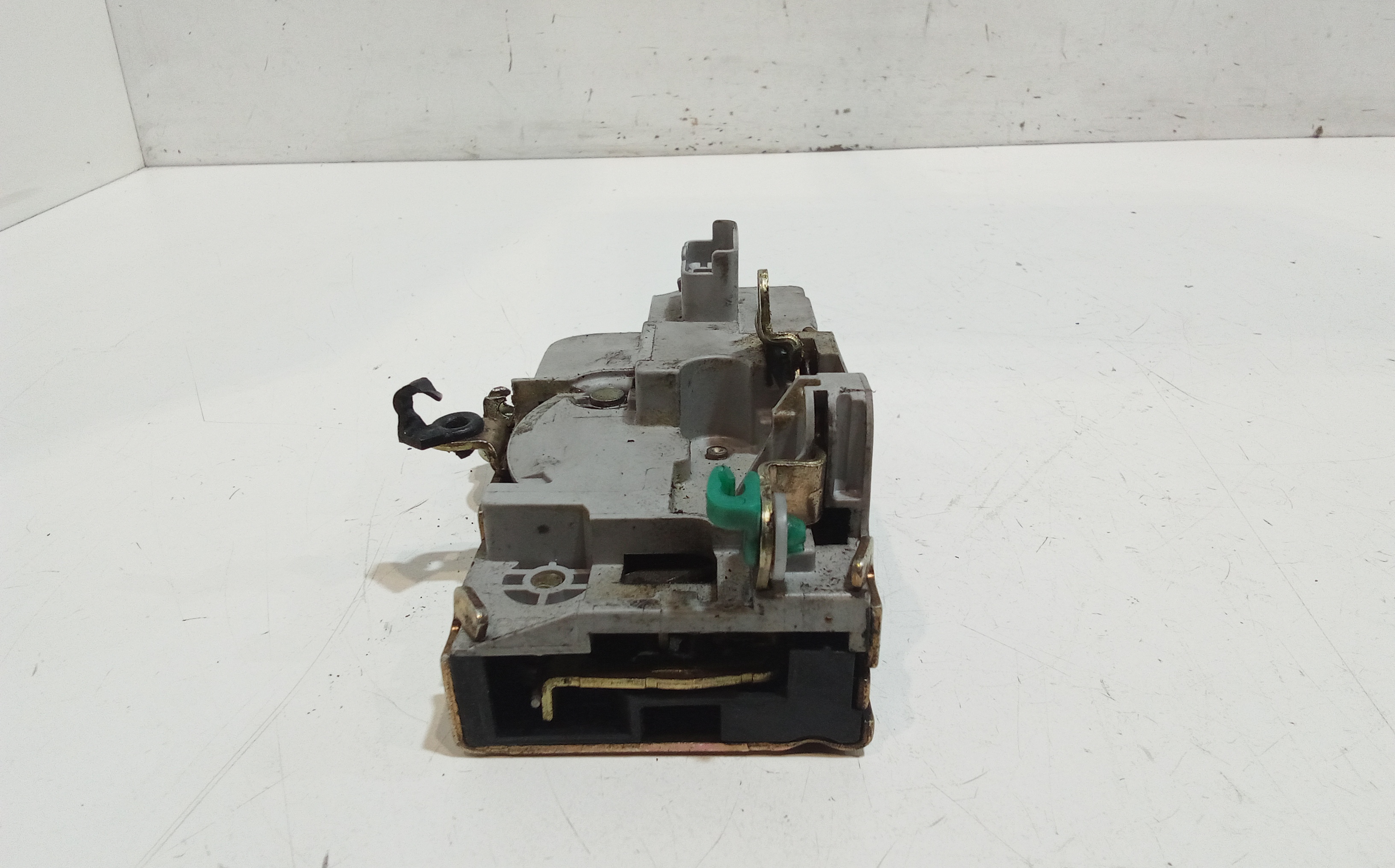 Serratura Anteriore Destra per Peugeot Ranch 2 Serie (2002 - 2008)