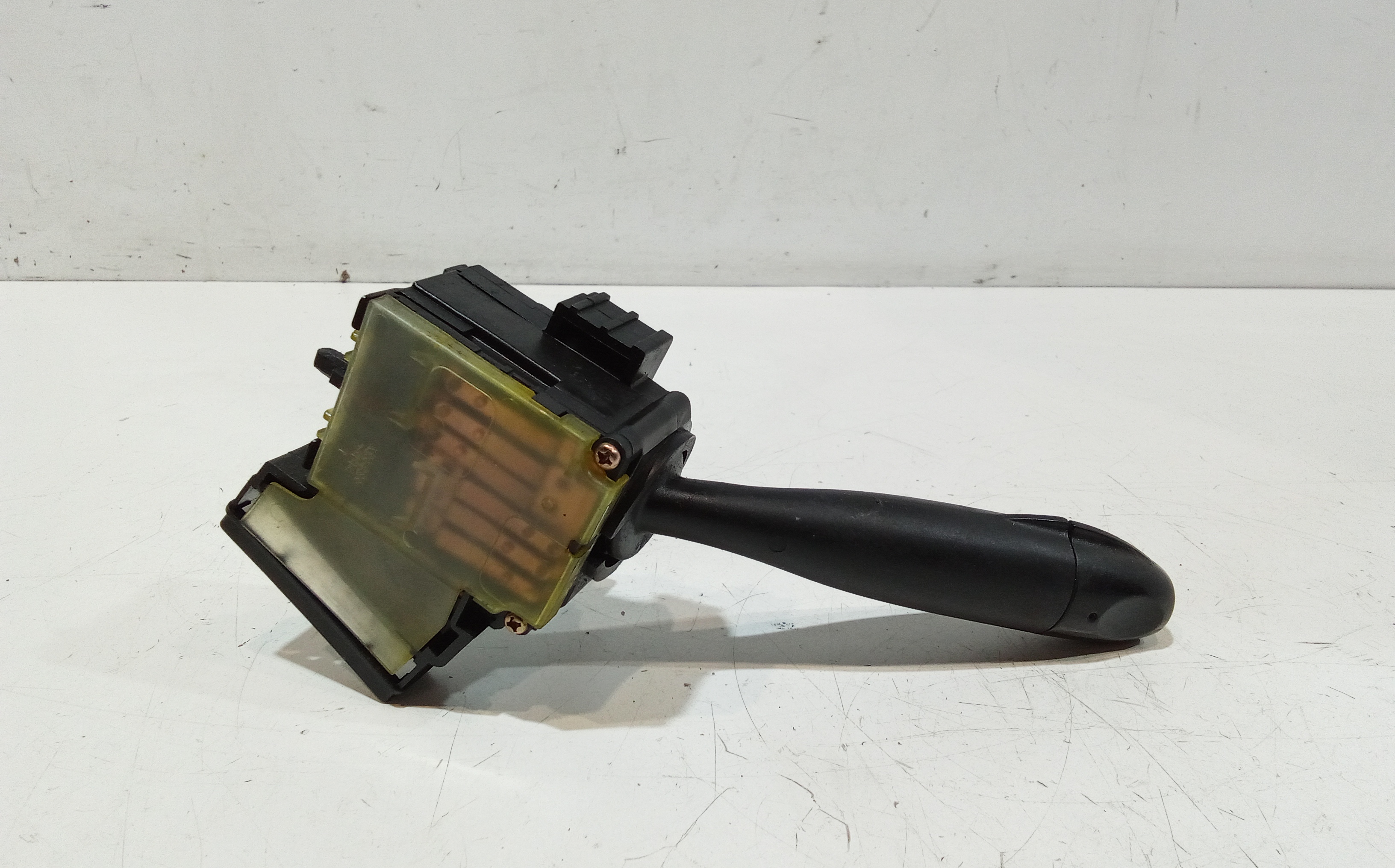 Devioluci sinistro per Hyundai Accent 4 Serie (2006 - In produzione)