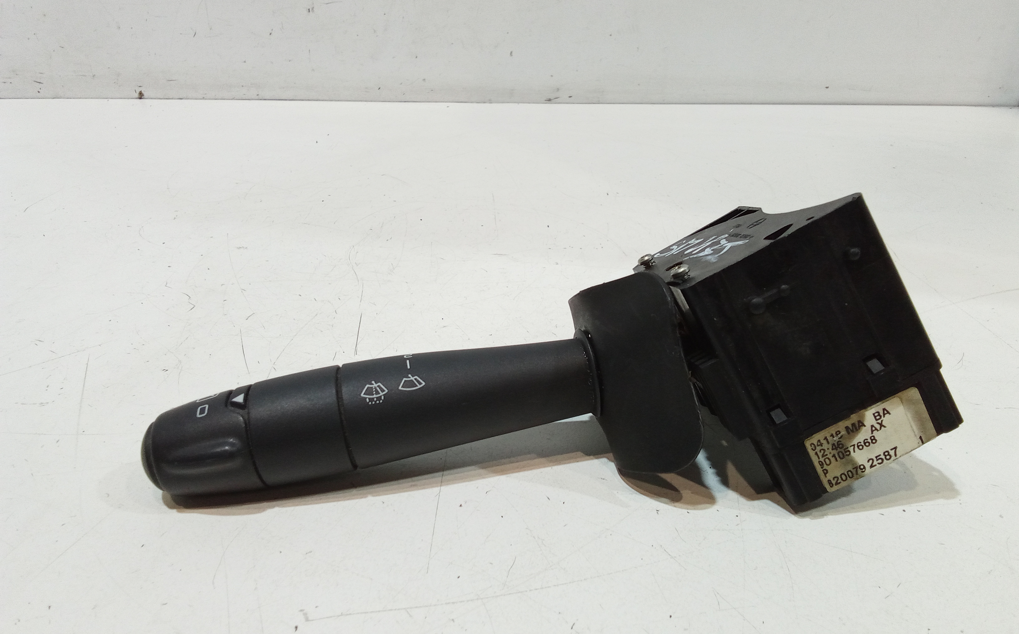 Devioluci destro per Dacia Sandero 1 Serie (2008 - 2012)