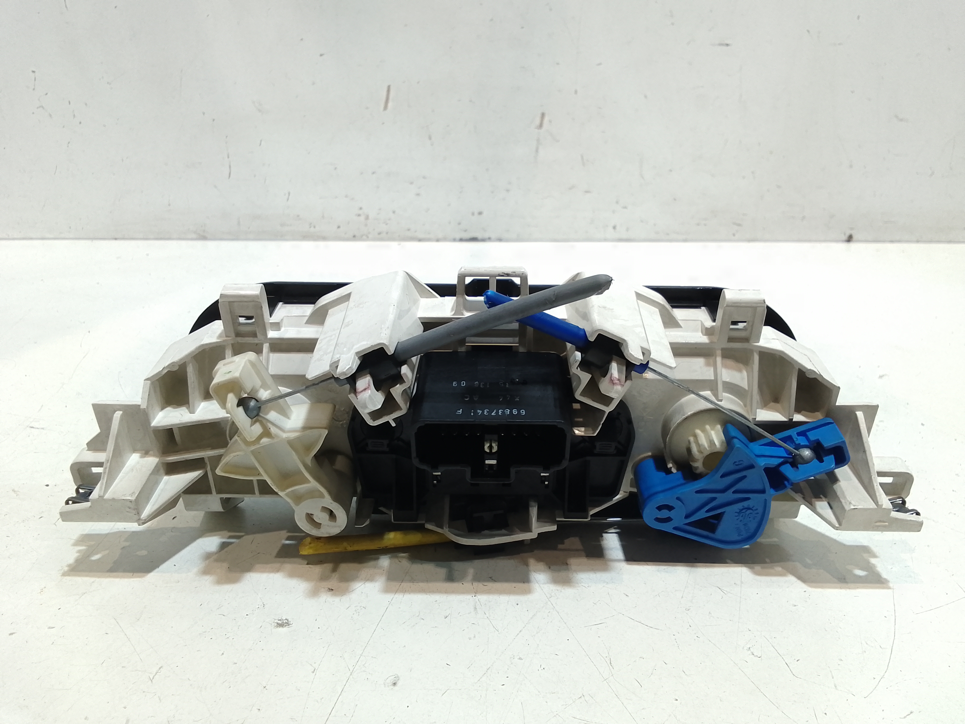 Comandi Clima per Renault Twingo Ii Serie  (07>14) (2007 - 2014)