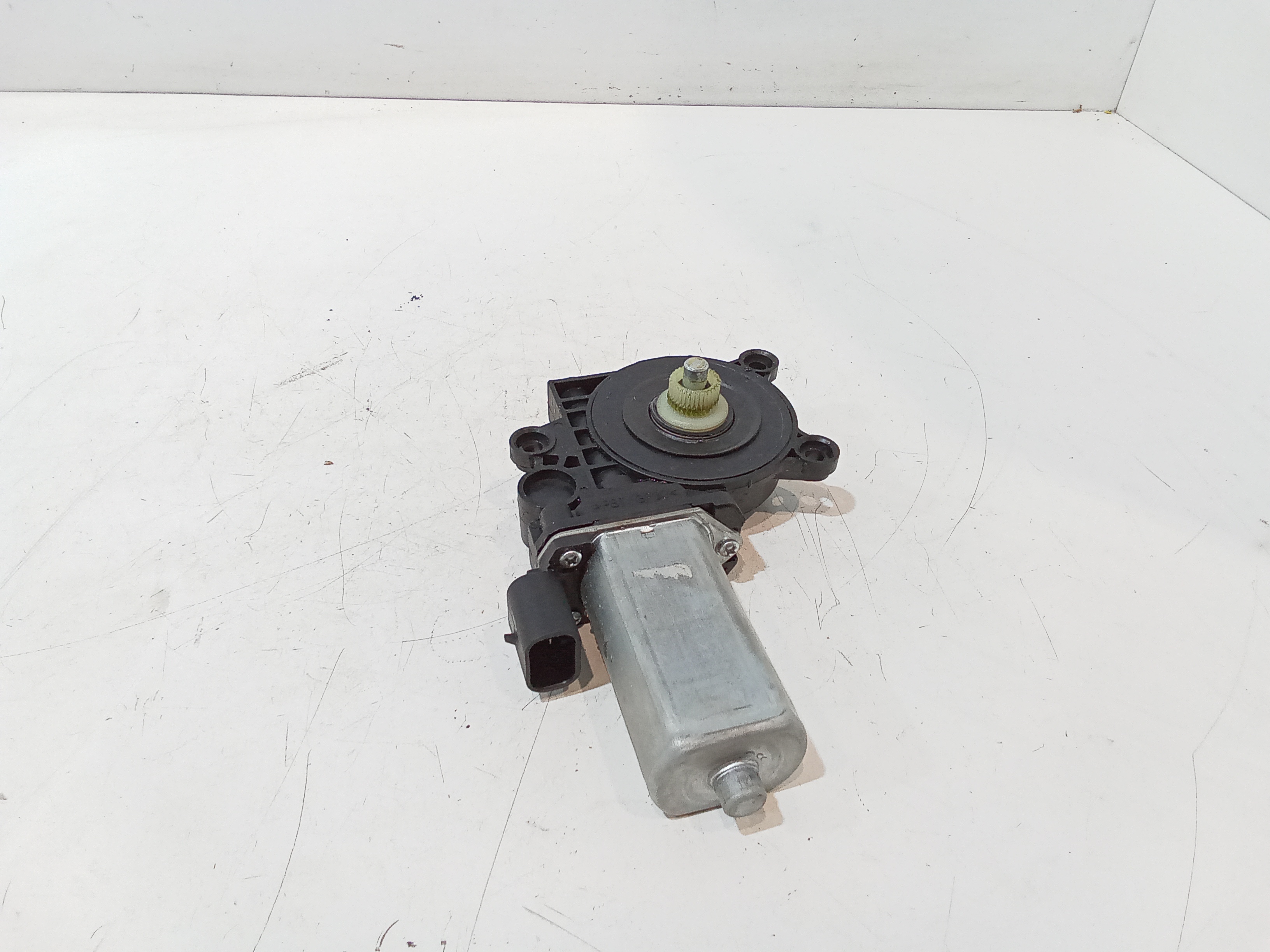 Motorino Alzavetro anteriore Sinistro per Lancia Ypsilon 1 Serie (2003 - 2006)