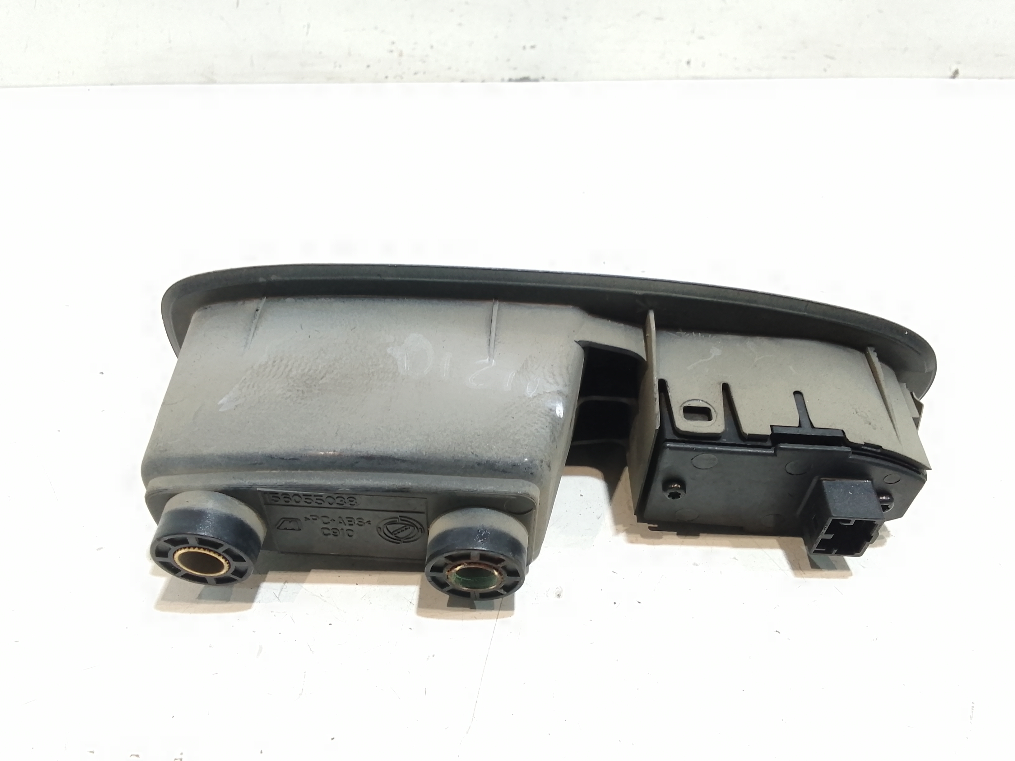 Pulsantiera Posteriore Destra per Alfa Romeo 159 Sportwagon Serie (05>11) (2005 - 2011)