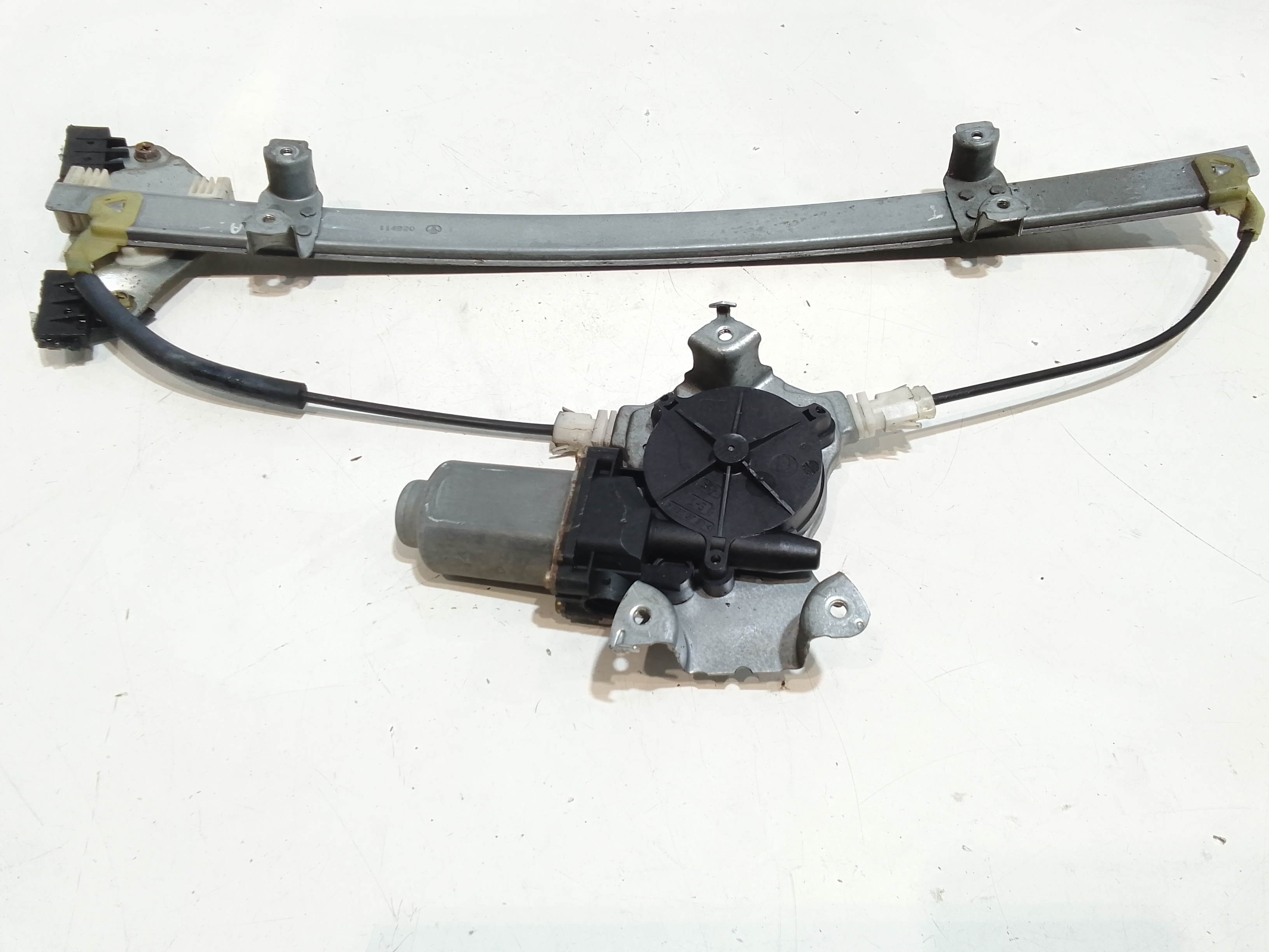 Cremagliera anteriore destra passeggero per Nissan Almera Tino (2000 - In produzione)