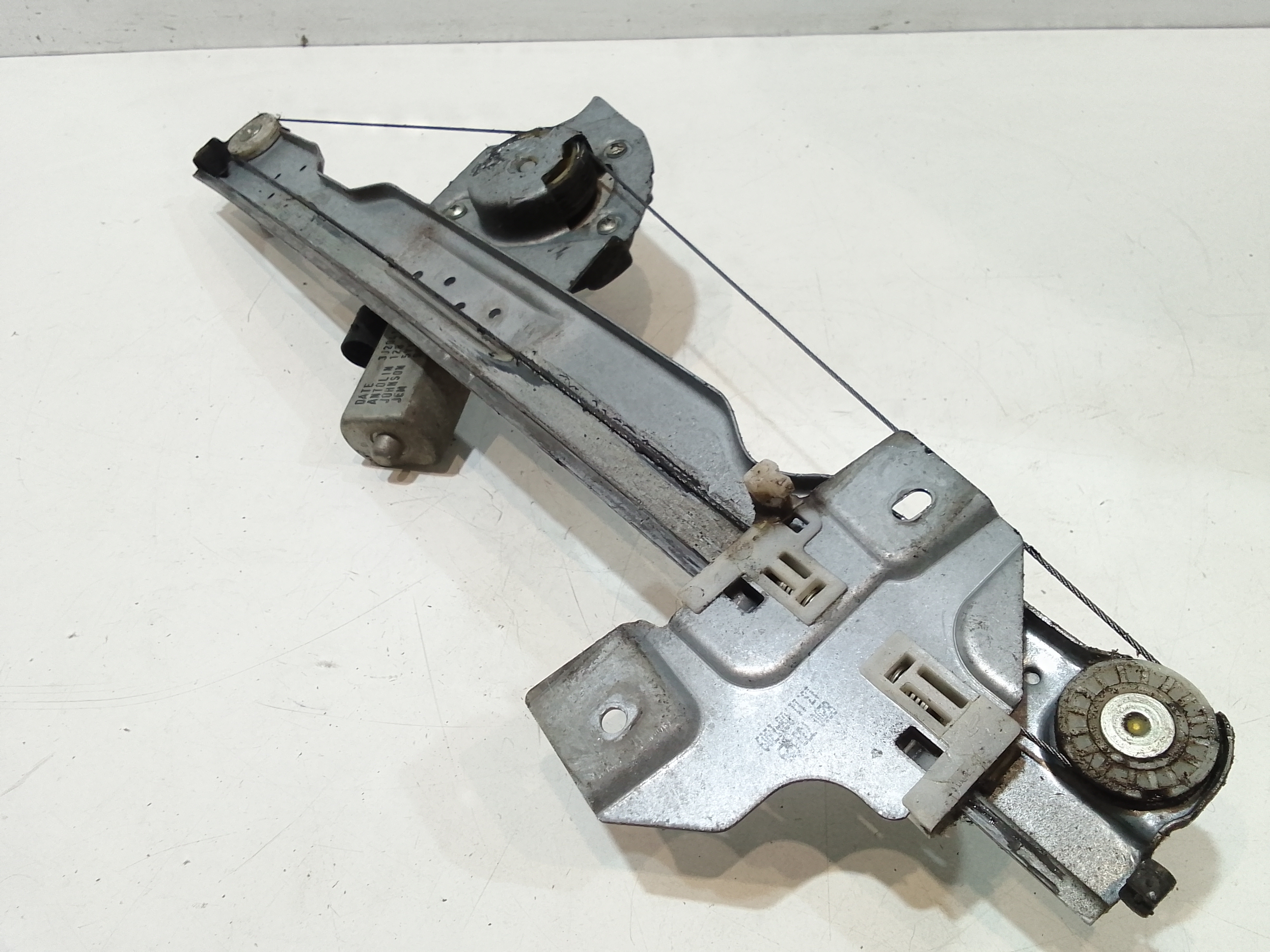 Cremagliera anteriore sinistra Guida per Dacia Sandero 1 Serie (2008 - 2012)