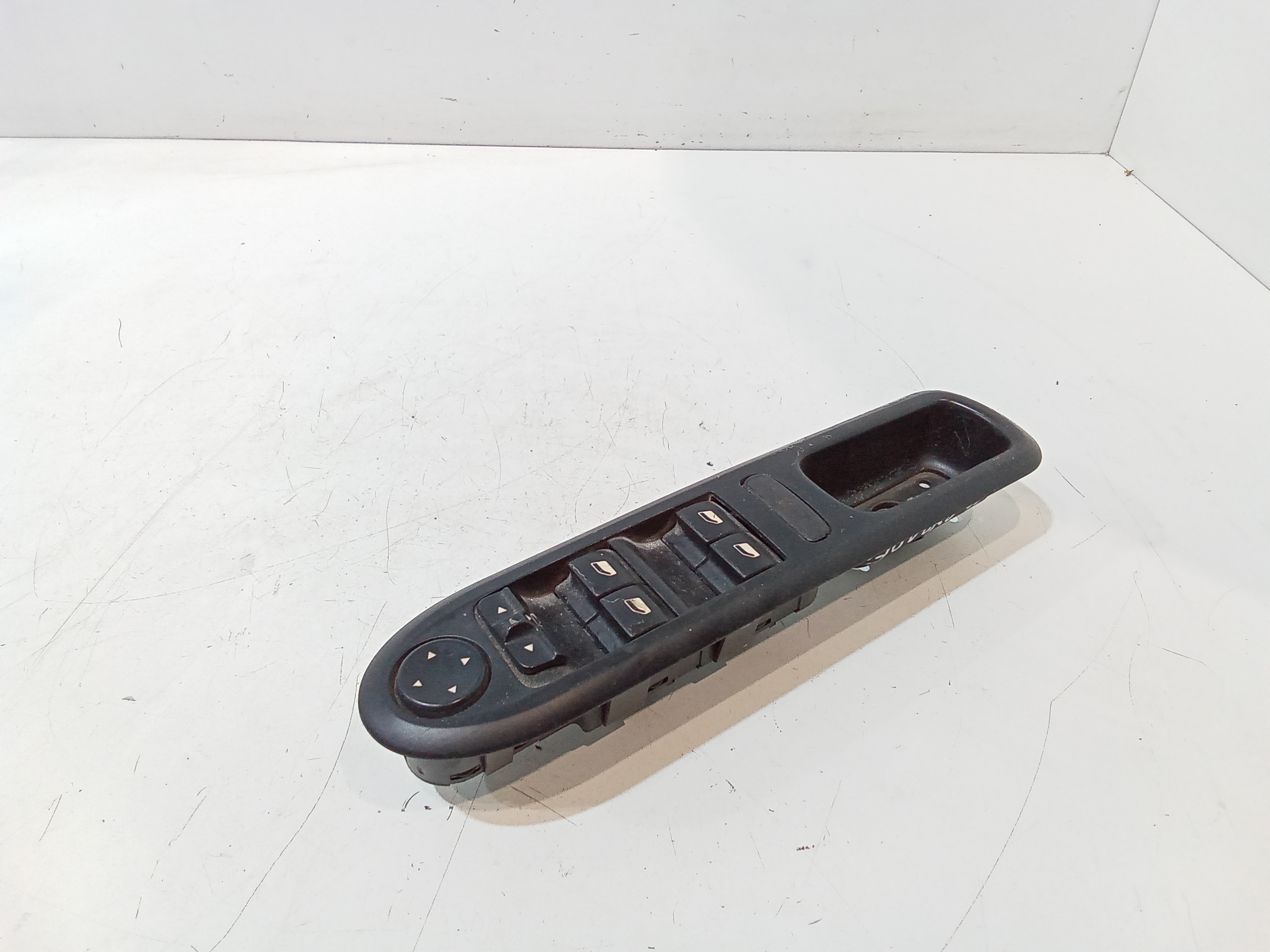 Pulsantiera anteriore sinistra Guida per Peugeot 407 Berlina (2004 - In produzione)