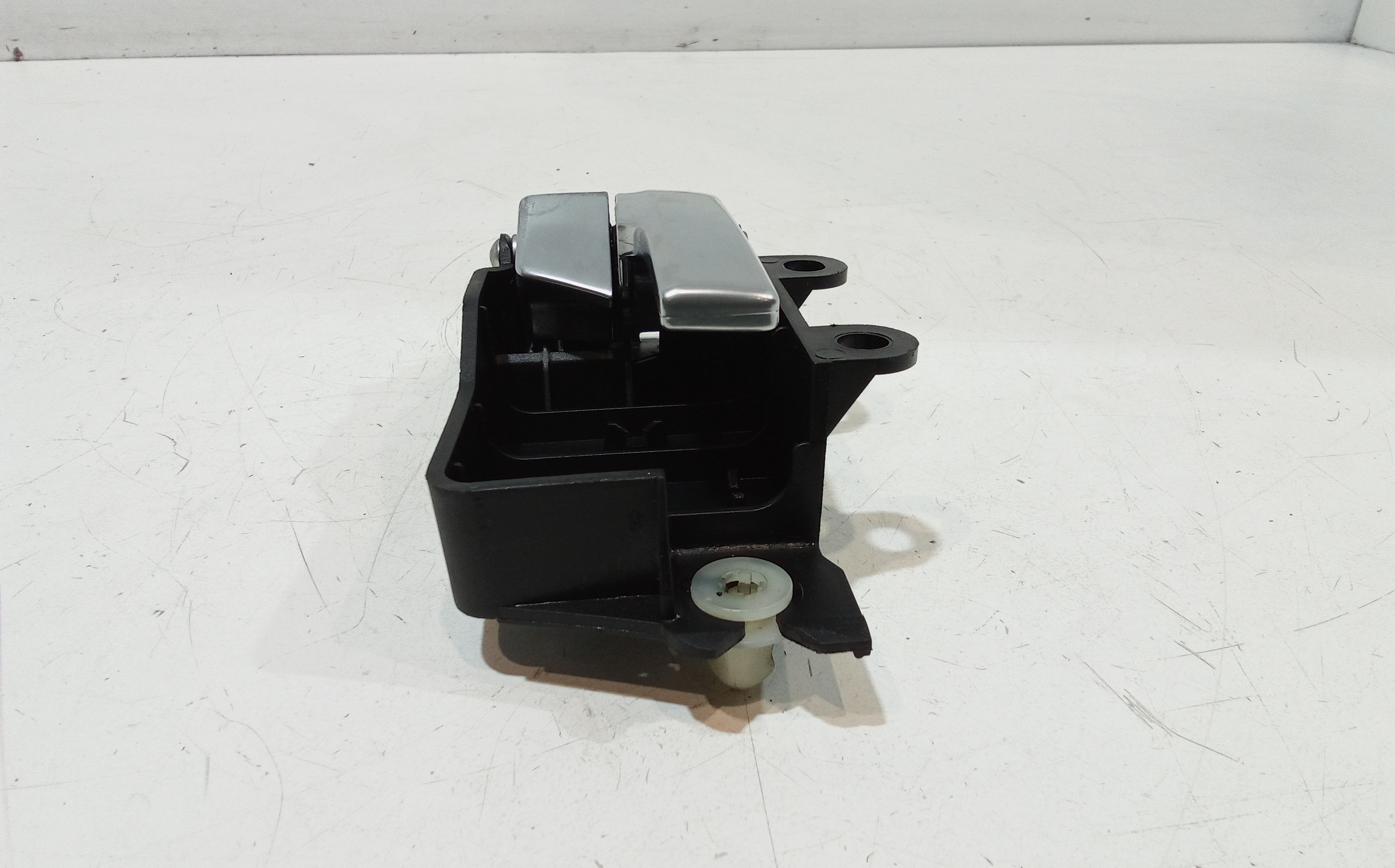 Maniglia interna Anteriore Destra per Ford Focus Berlina 4 Serie (2008 - 2011)