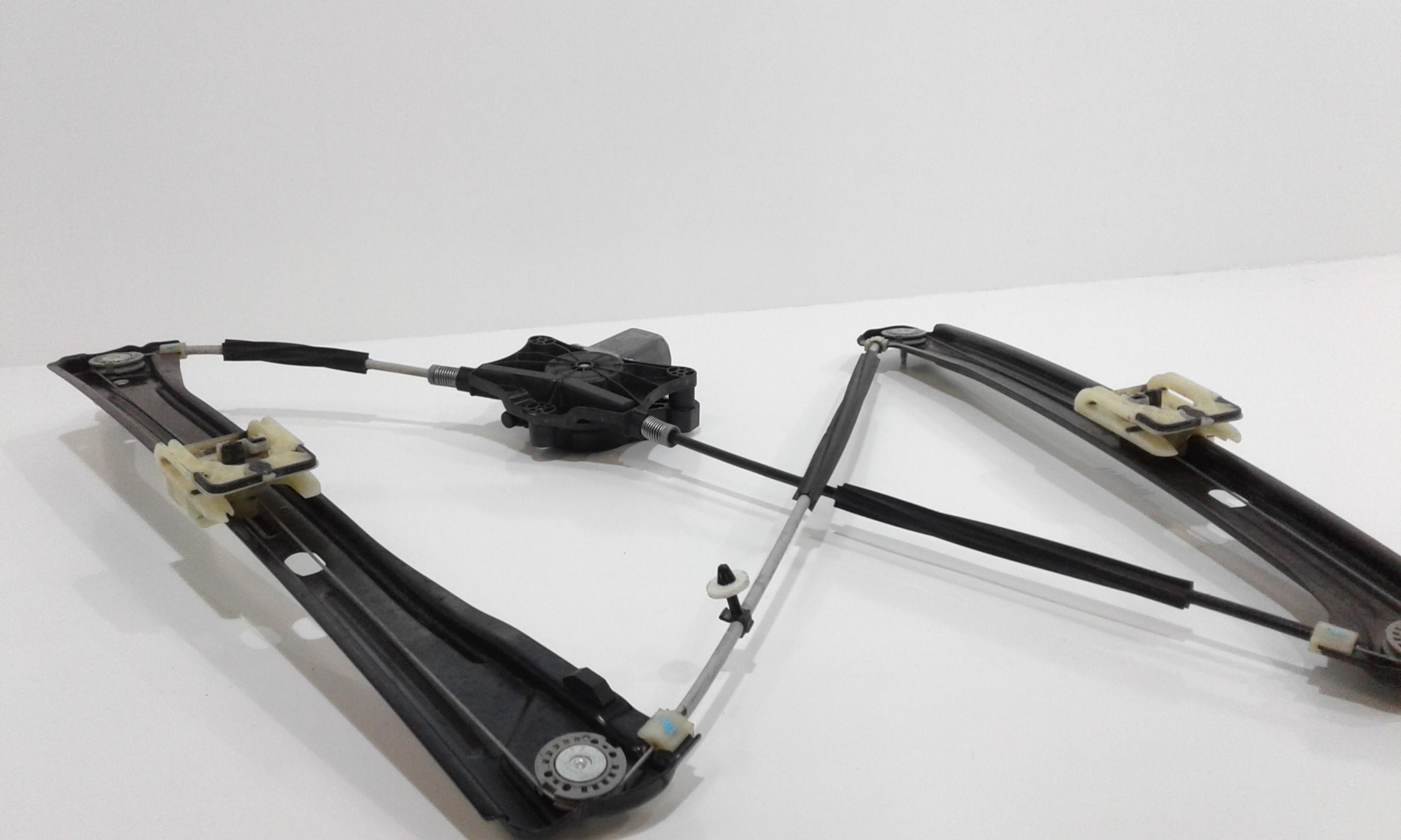 Cremagliera anteriore destra passeggero VOLKSWAGEN Tiguan Serie