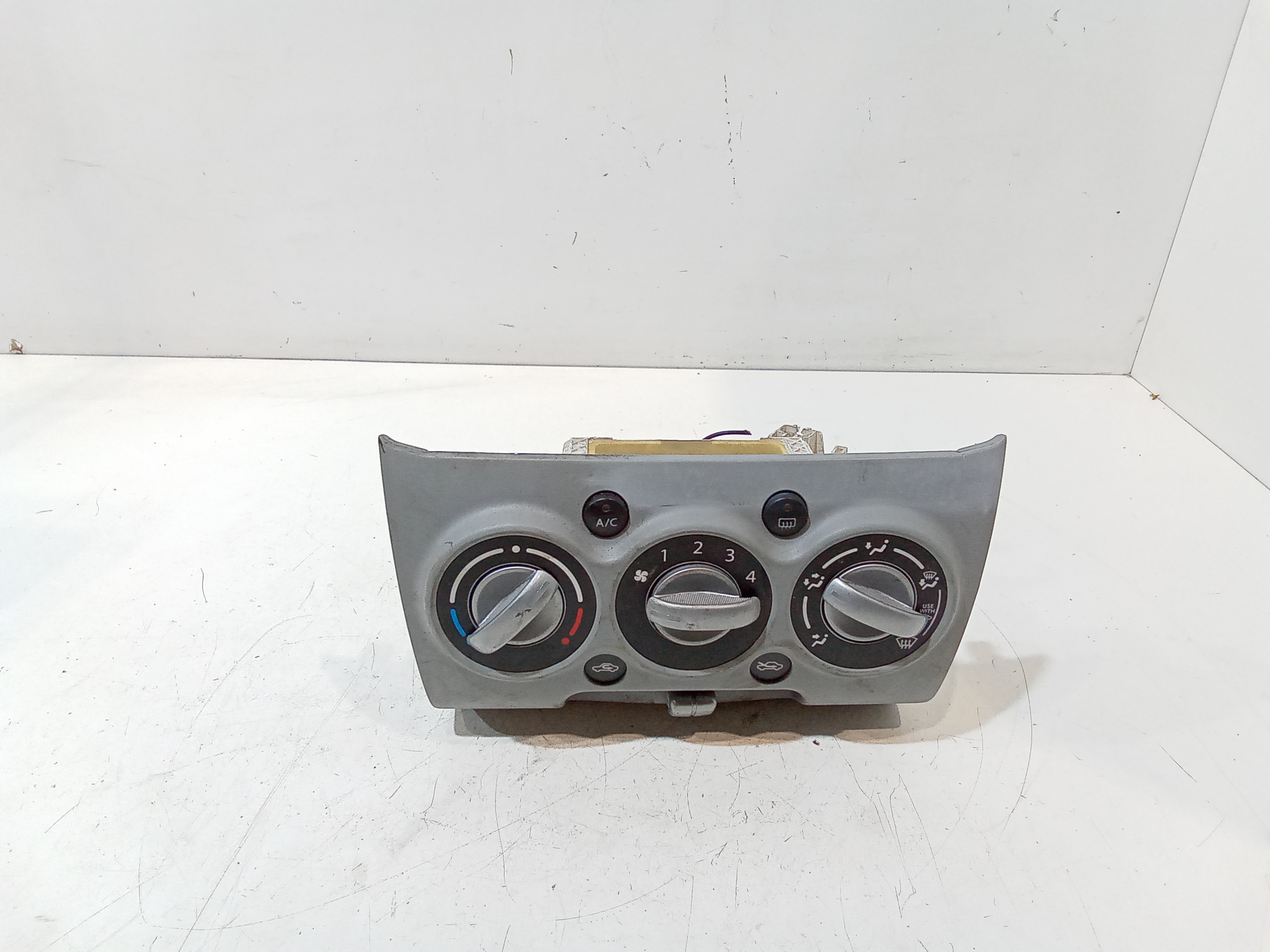 Comandi Clima per Nissan Pixo 1 Serie (2009 - 2013)