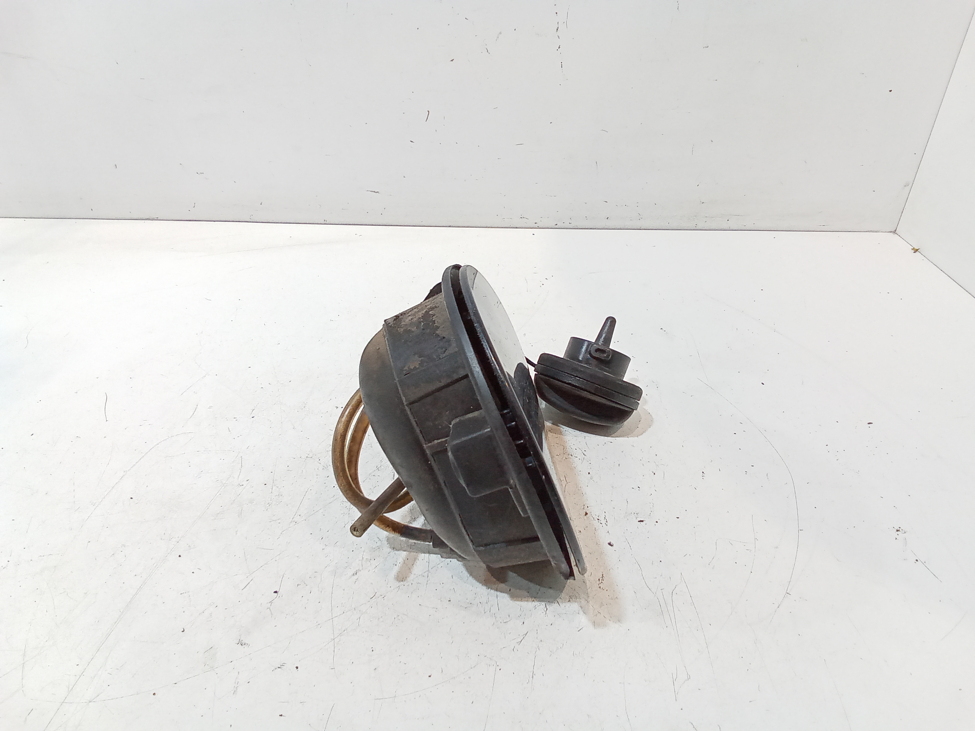 Sportellino Carburante per Volkswagen Scirocco Serie (137) (08>14) (2008 - 2014)