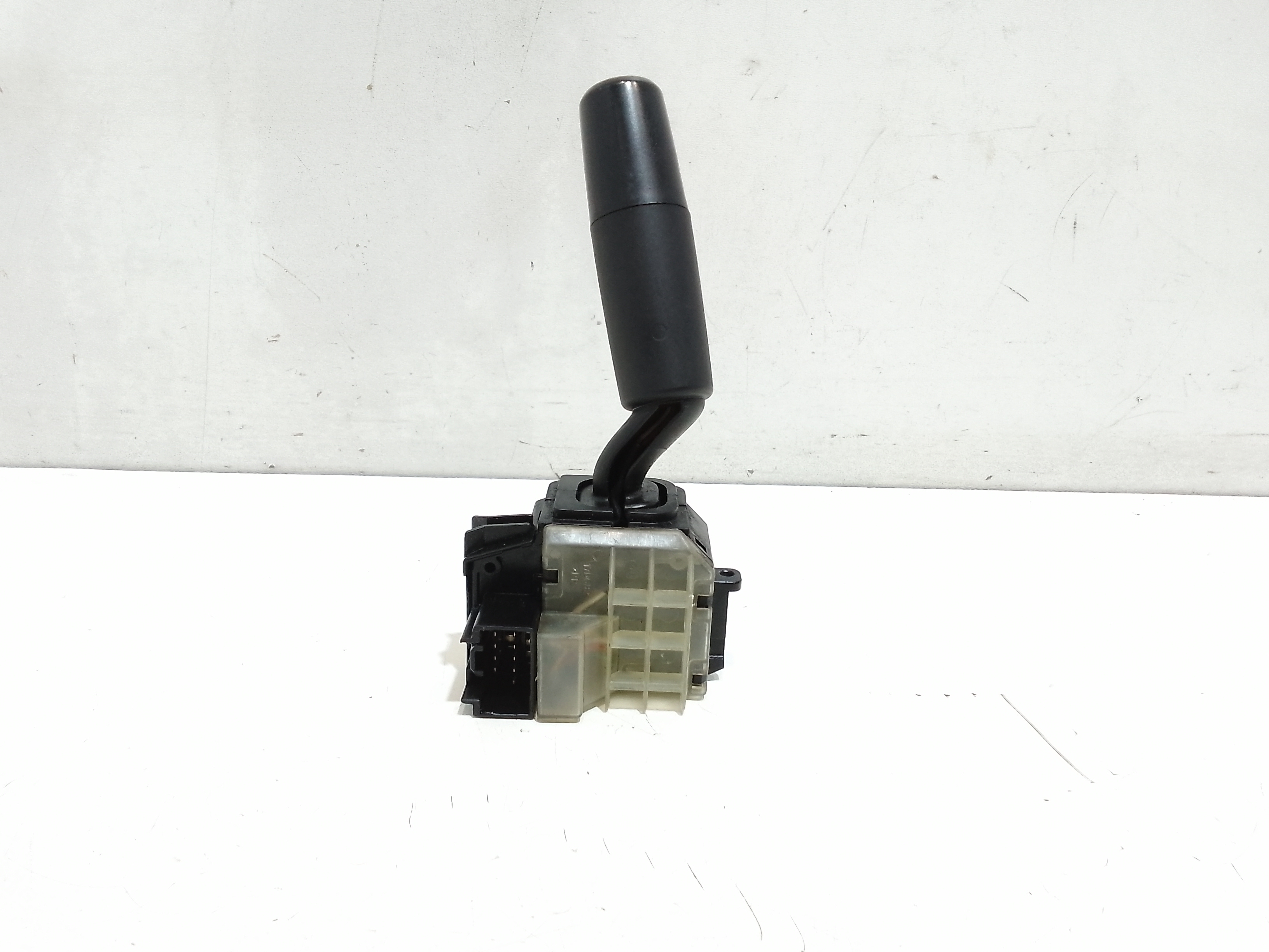 Devioluci destro per Mazda 3 Berlina Serie (03>09) (2003 - 2009)