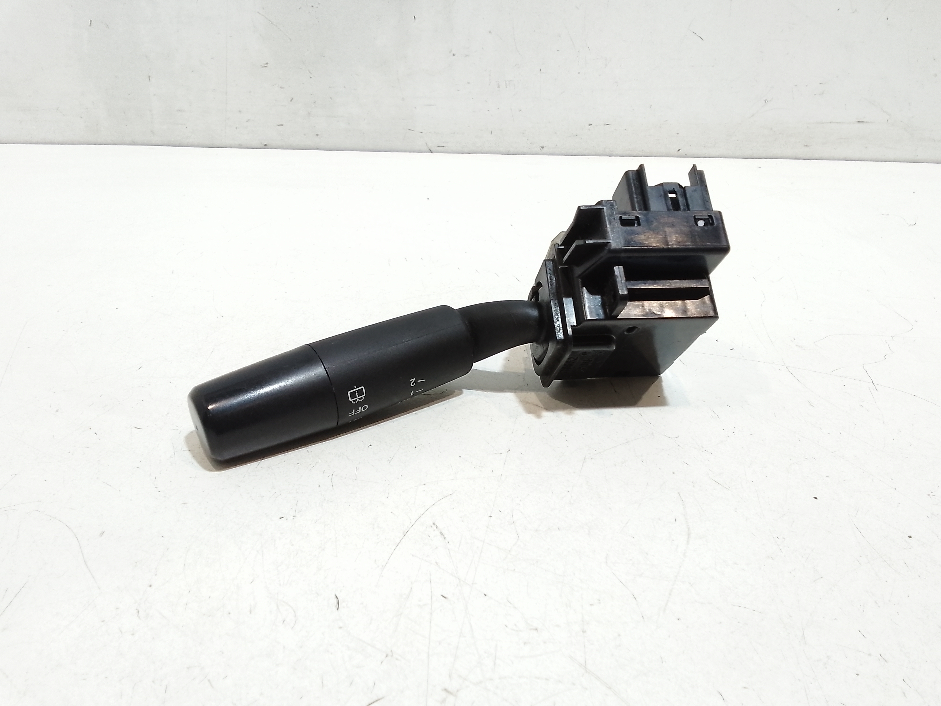 Devioluci destro per Mazda 3 Berlina Serie (03>09) (2003 - 2009)