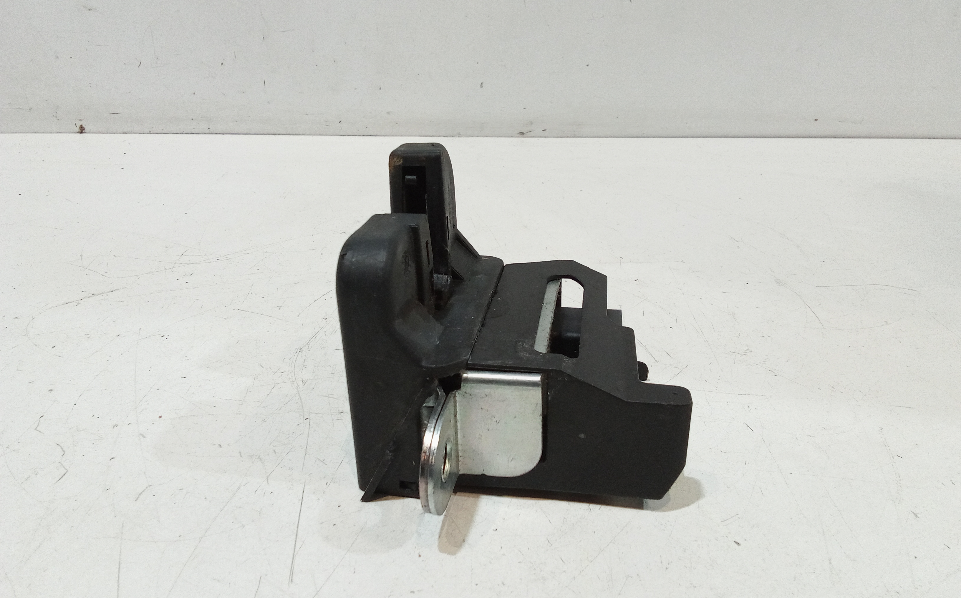 Serratura Cofano Posteriore per Volkswagen Golf 5 Berlina (03>08) (2003 - 2008)