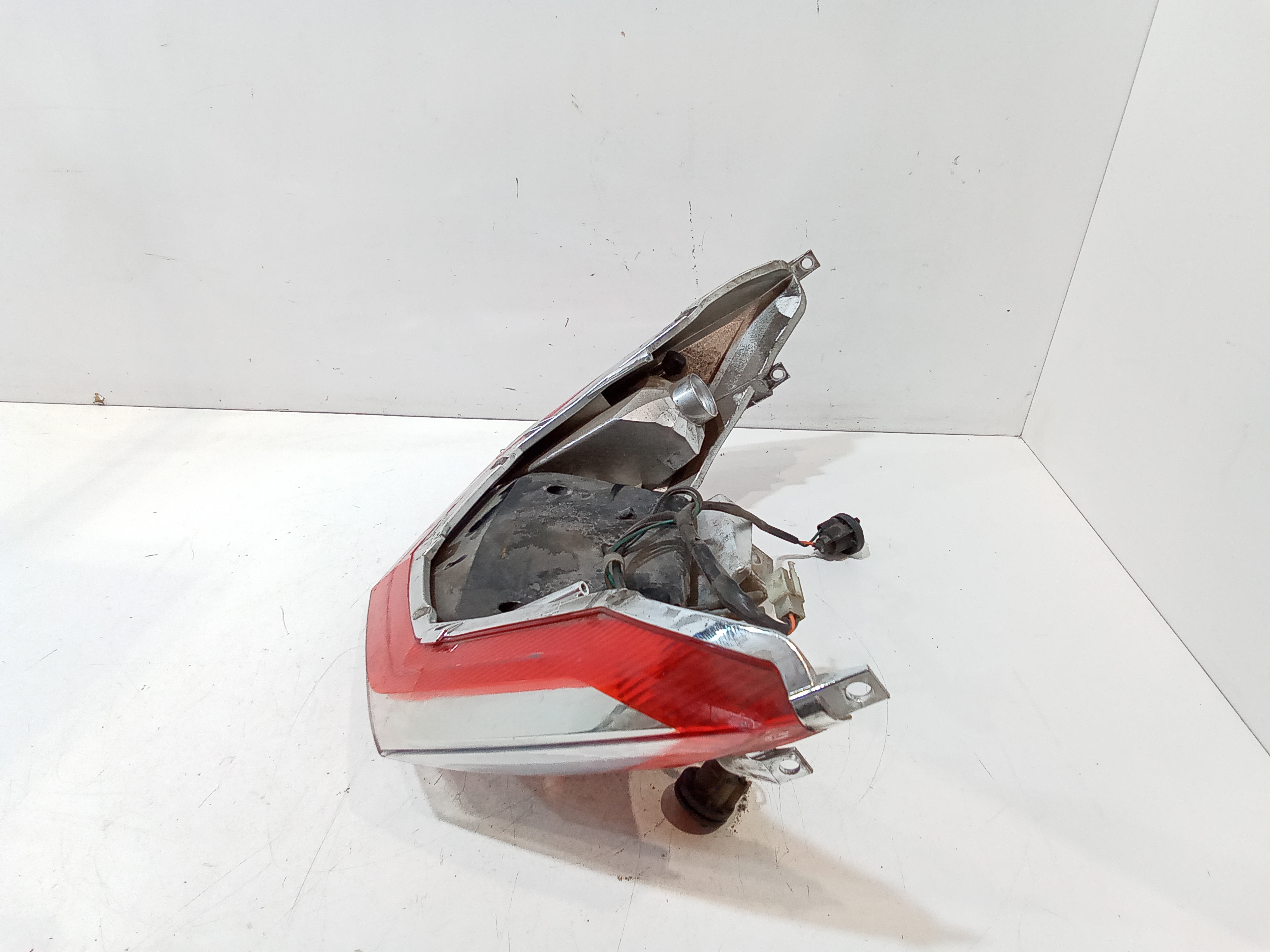 Stop posteriore per Sym Joymax 300cc (11>16) (2011 - 2016)