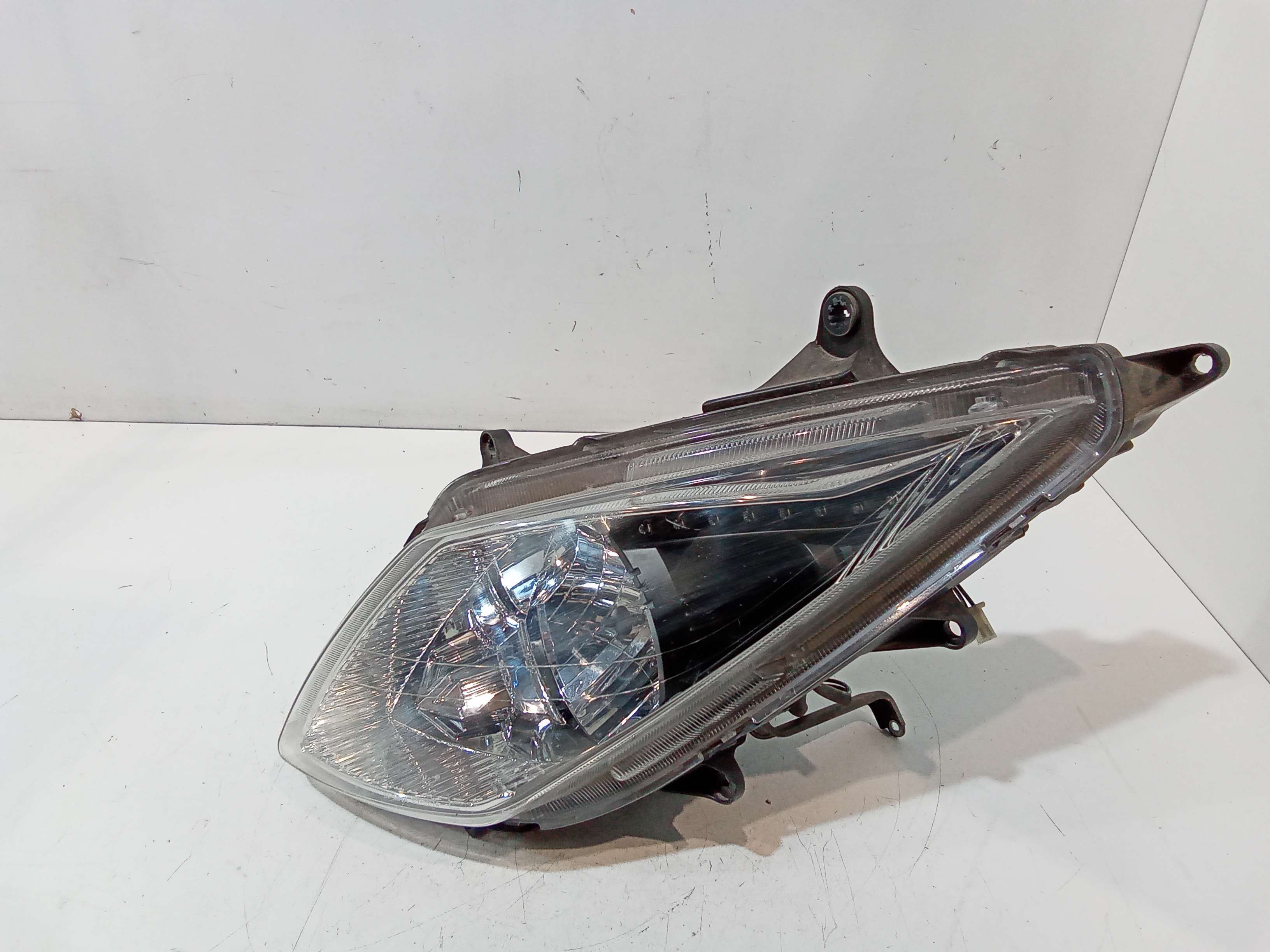 Faro anteriore per Sym Joymax 300cc (11>16) (2011 - 2016)