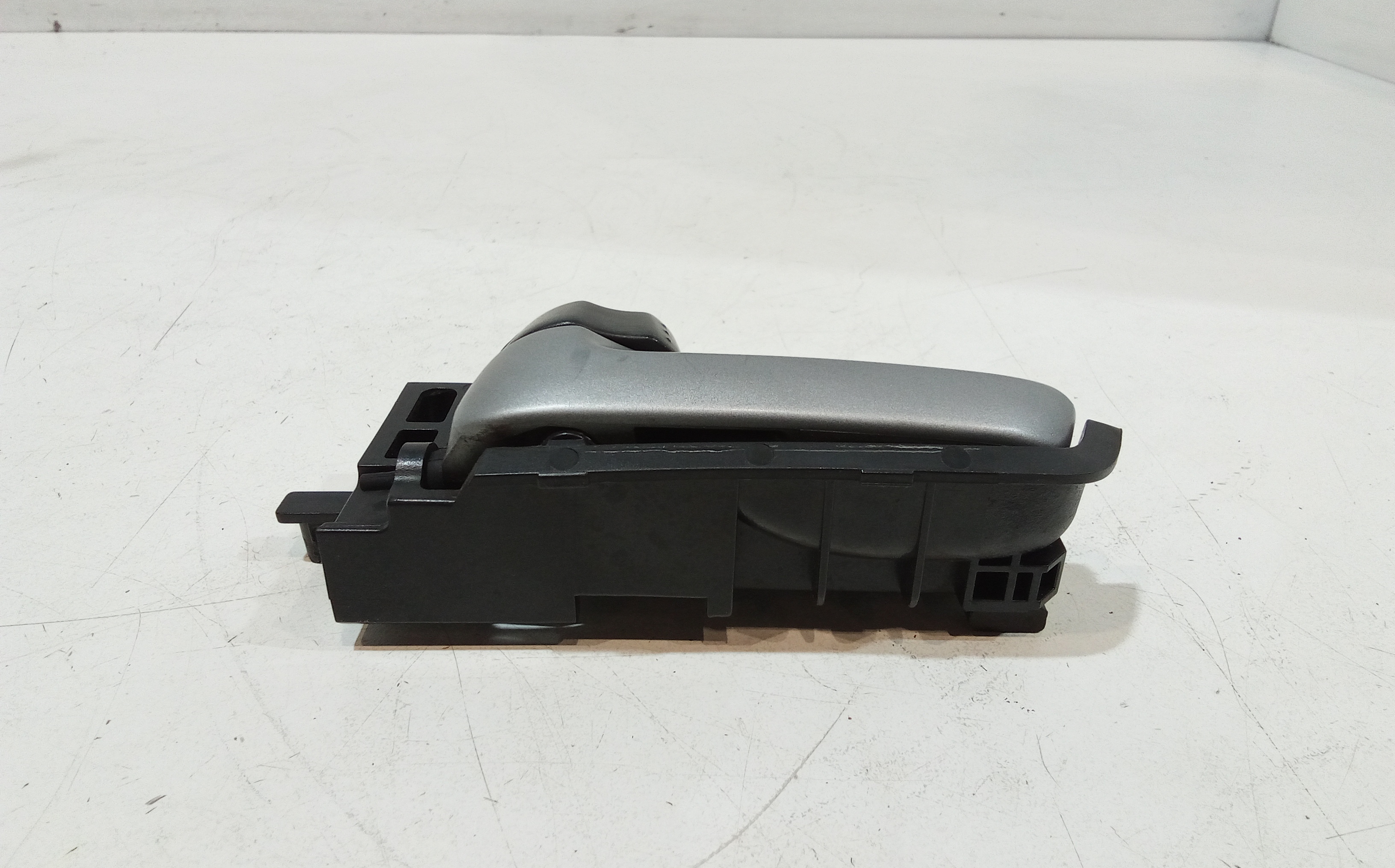 Maniglia interna Posteriore Sinistra per Opel Agila B (2008 - In produzione)