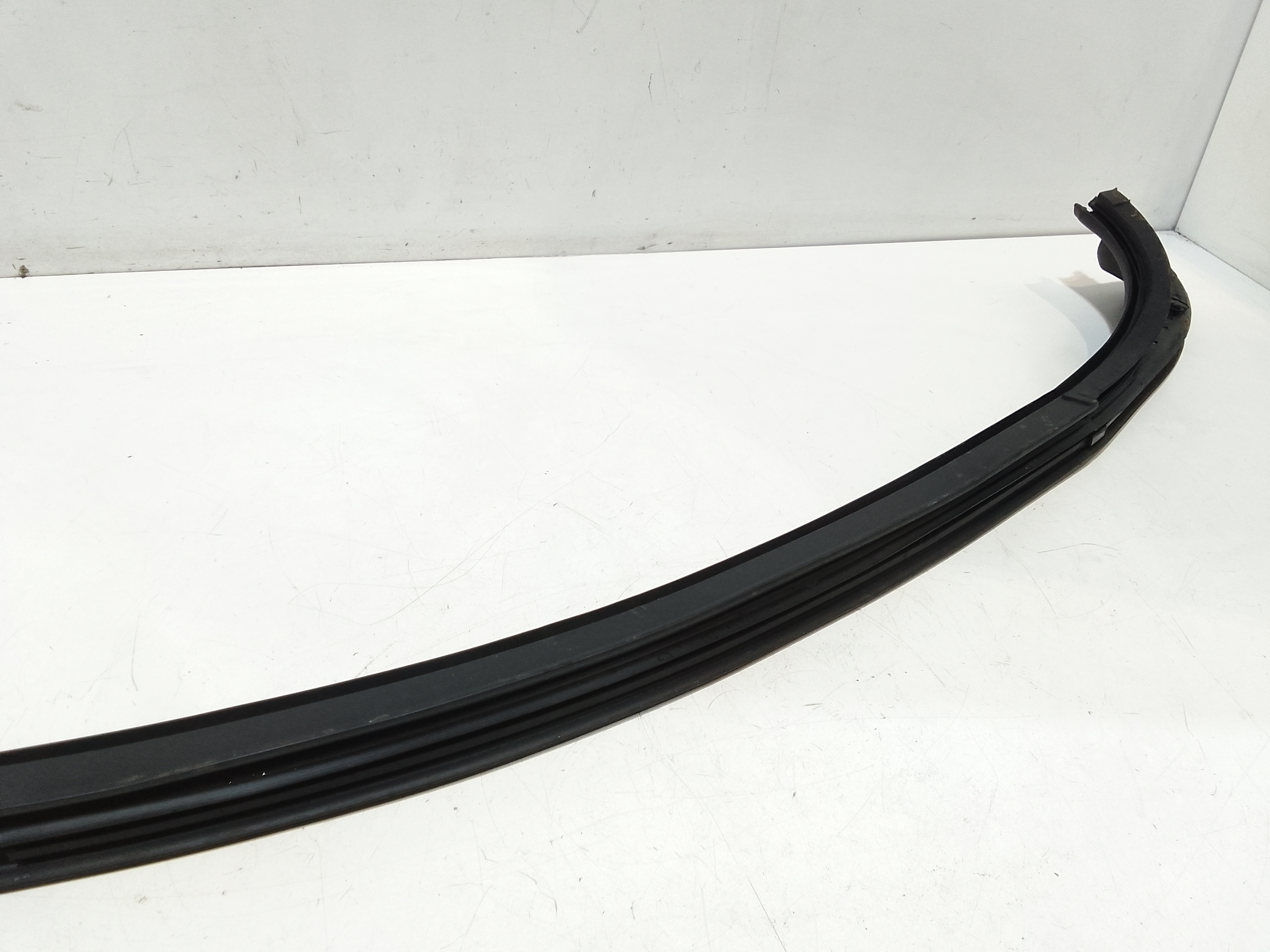 Guarnizioni portiere per Volkswagen Scirocco Serie (137) (08>14) (2008 - 2014)