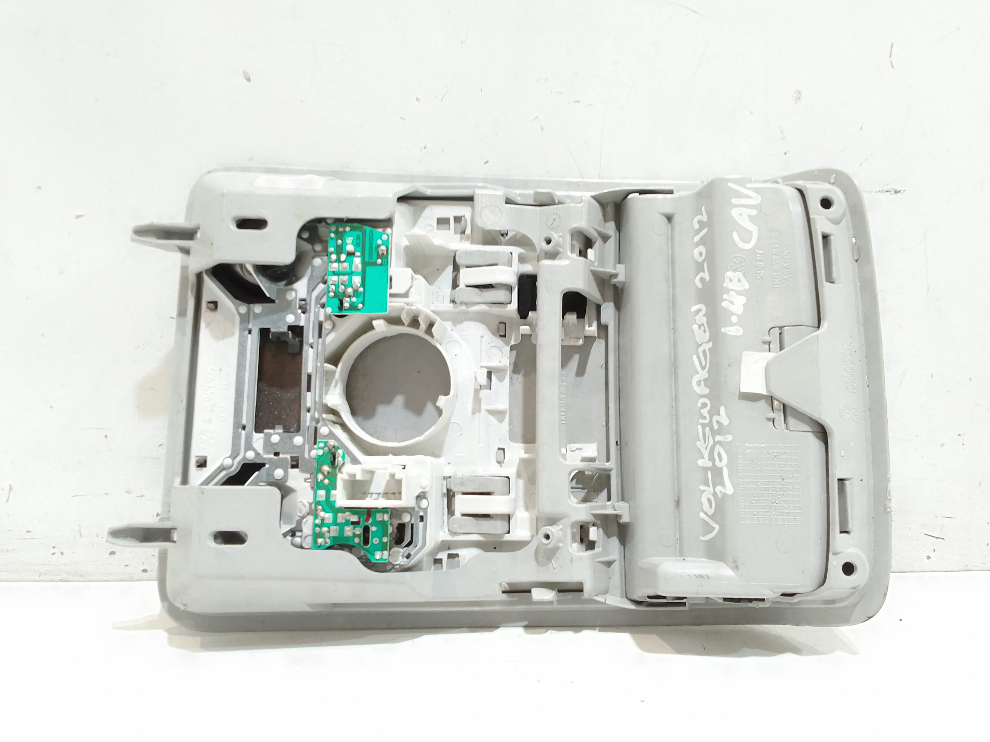 Plafoniera per Volkswagen Scirocco Serie (137) (08>14) (2008 - 2014)