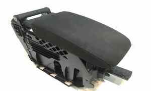 Bracciolo centrale per Volkswagen Scirocco Serie (137) (08>14) (2008 - 2014)