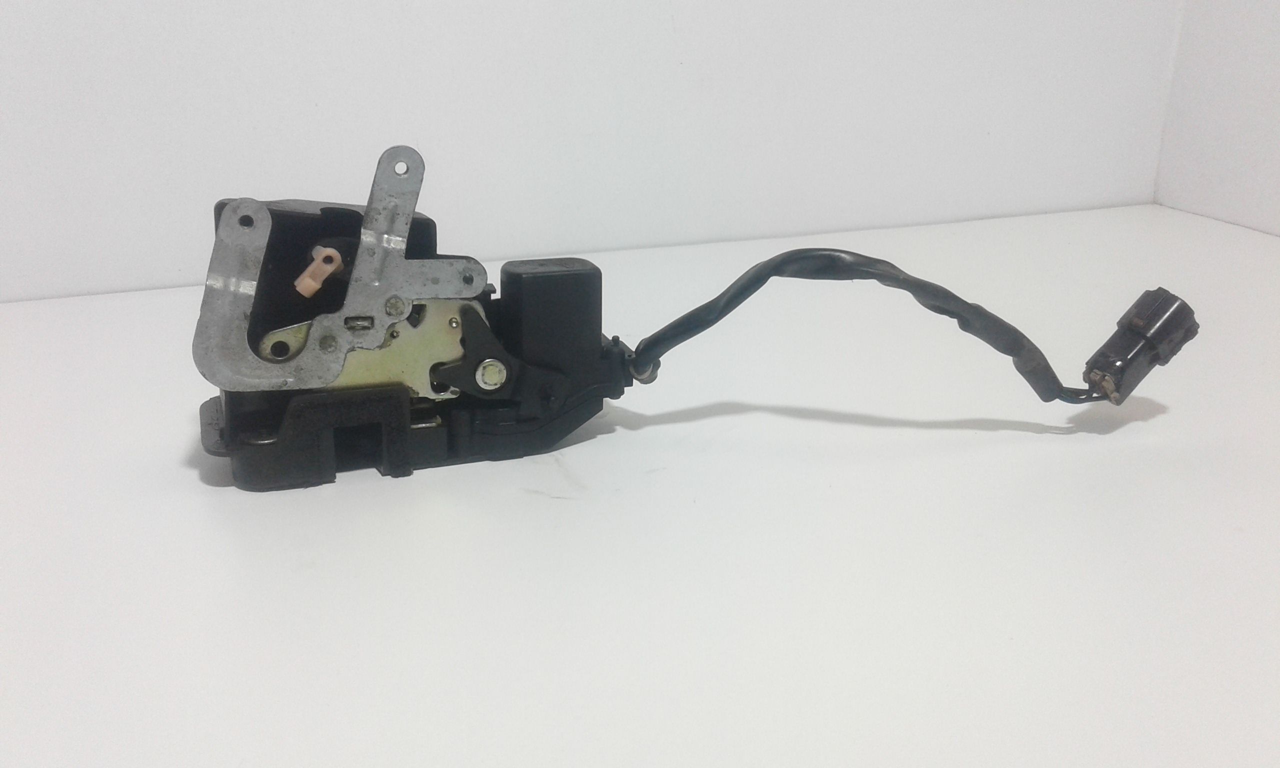 Serratura Posteriore Sinistra KIA Cerato 1 Serie