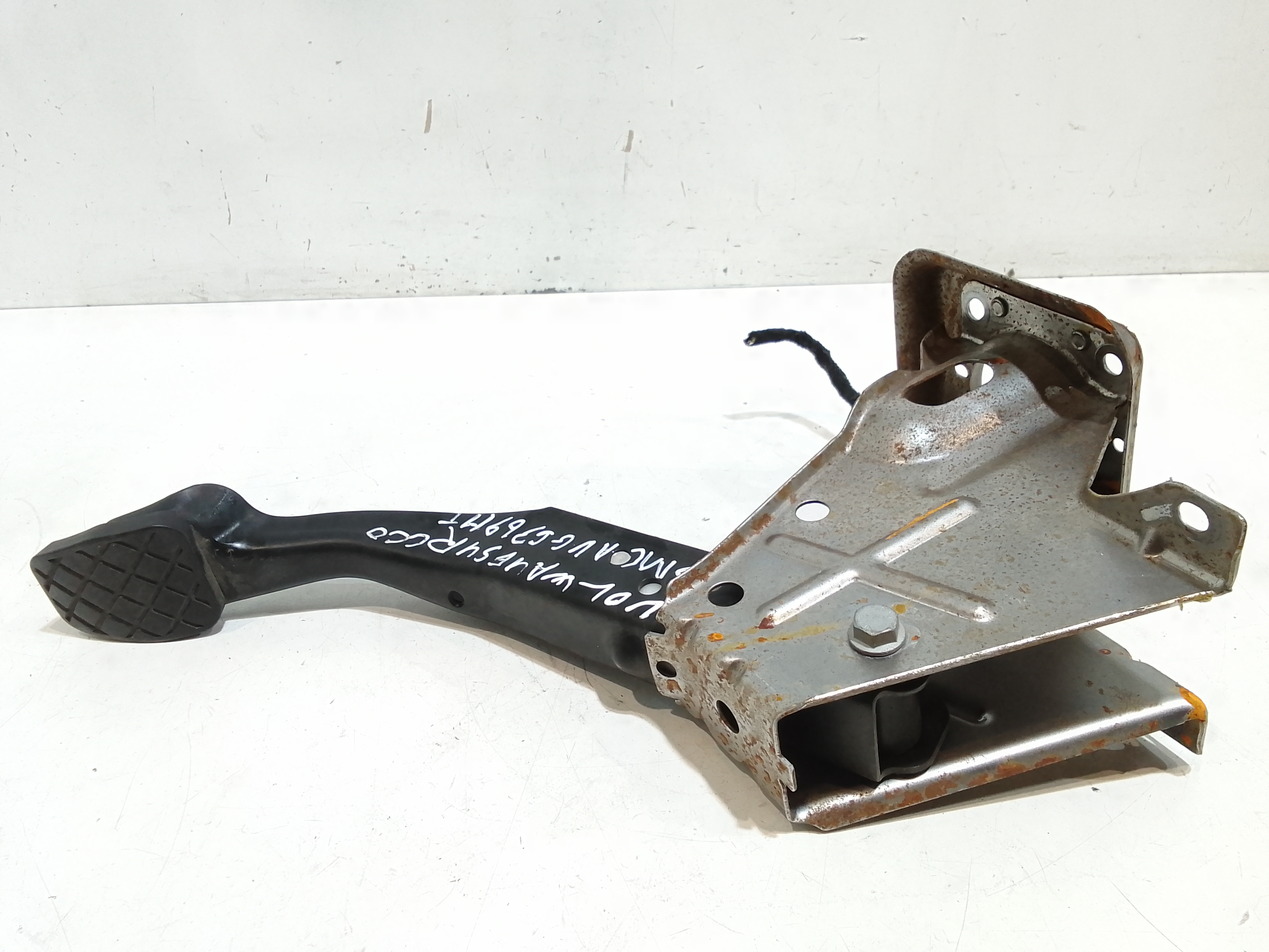 Pedale Freno per Volkswagen Scirocco Serie (137) (08>14) (2008 - 2014)