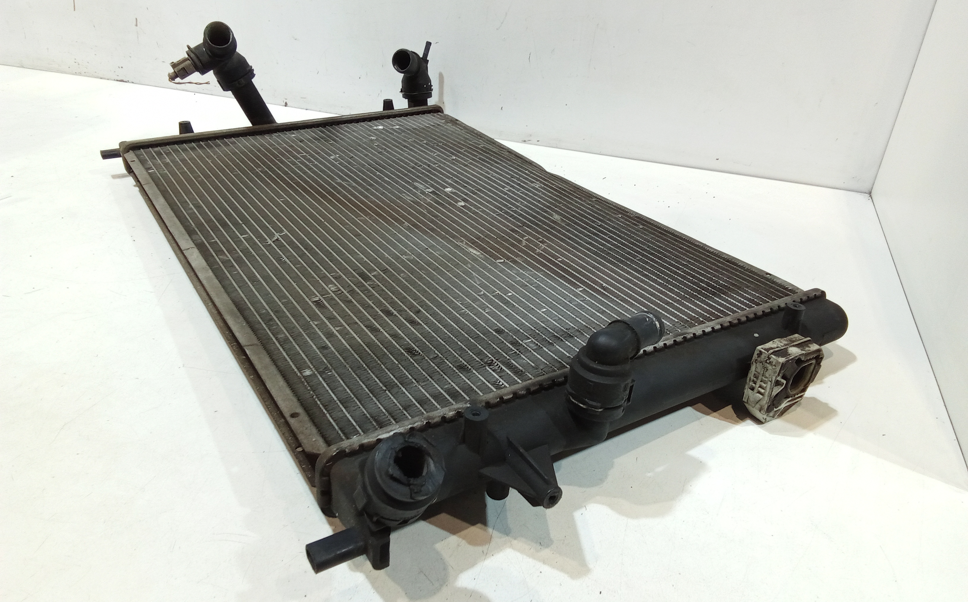 Radiatore acqua per Volkswagen Golf 6 Berlina (08>12) (2008 - 2012)