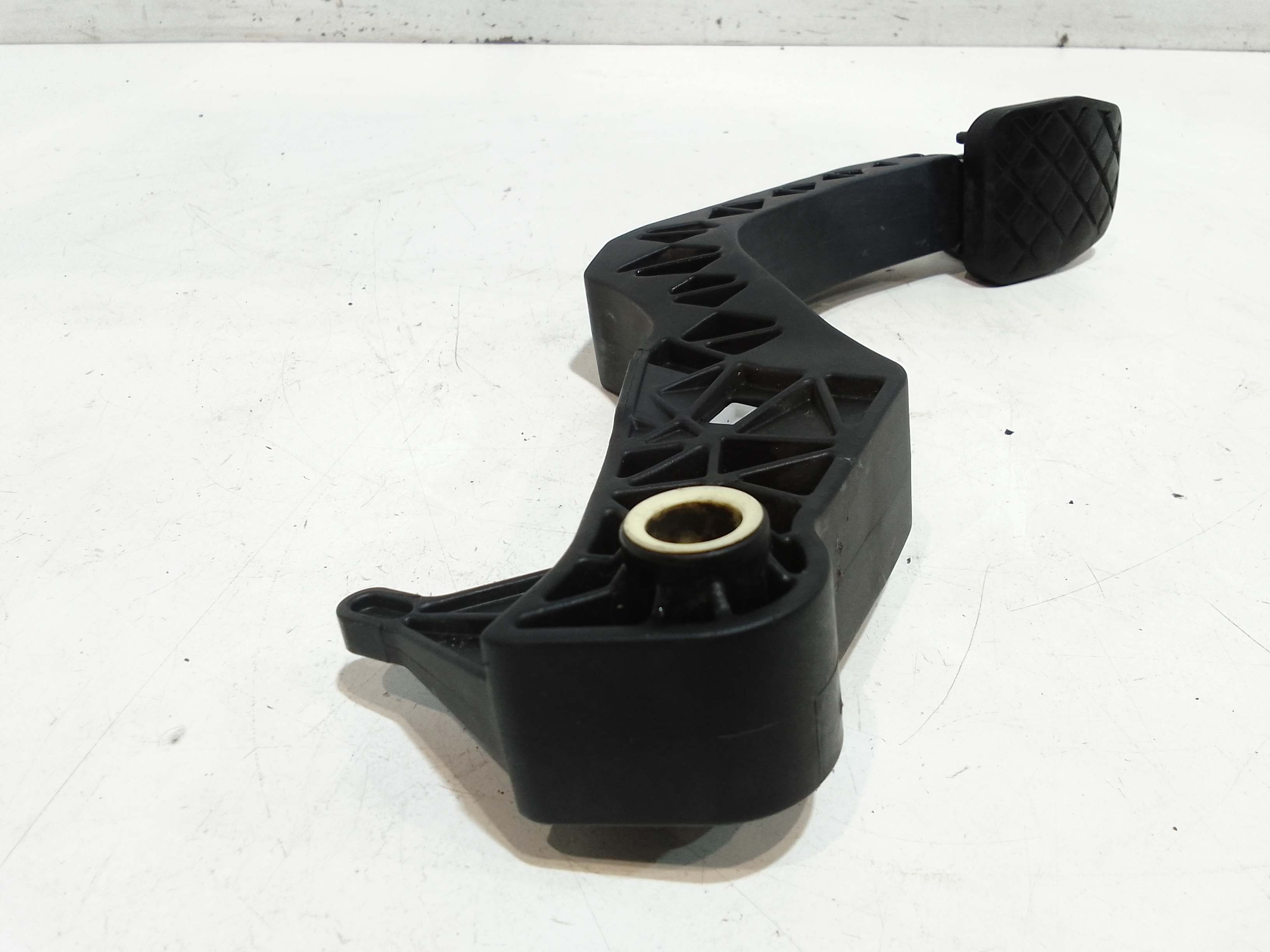 Pedale frizione per Volkswagen Scirocco Serie (137) (08>14) (2008 - 2014)