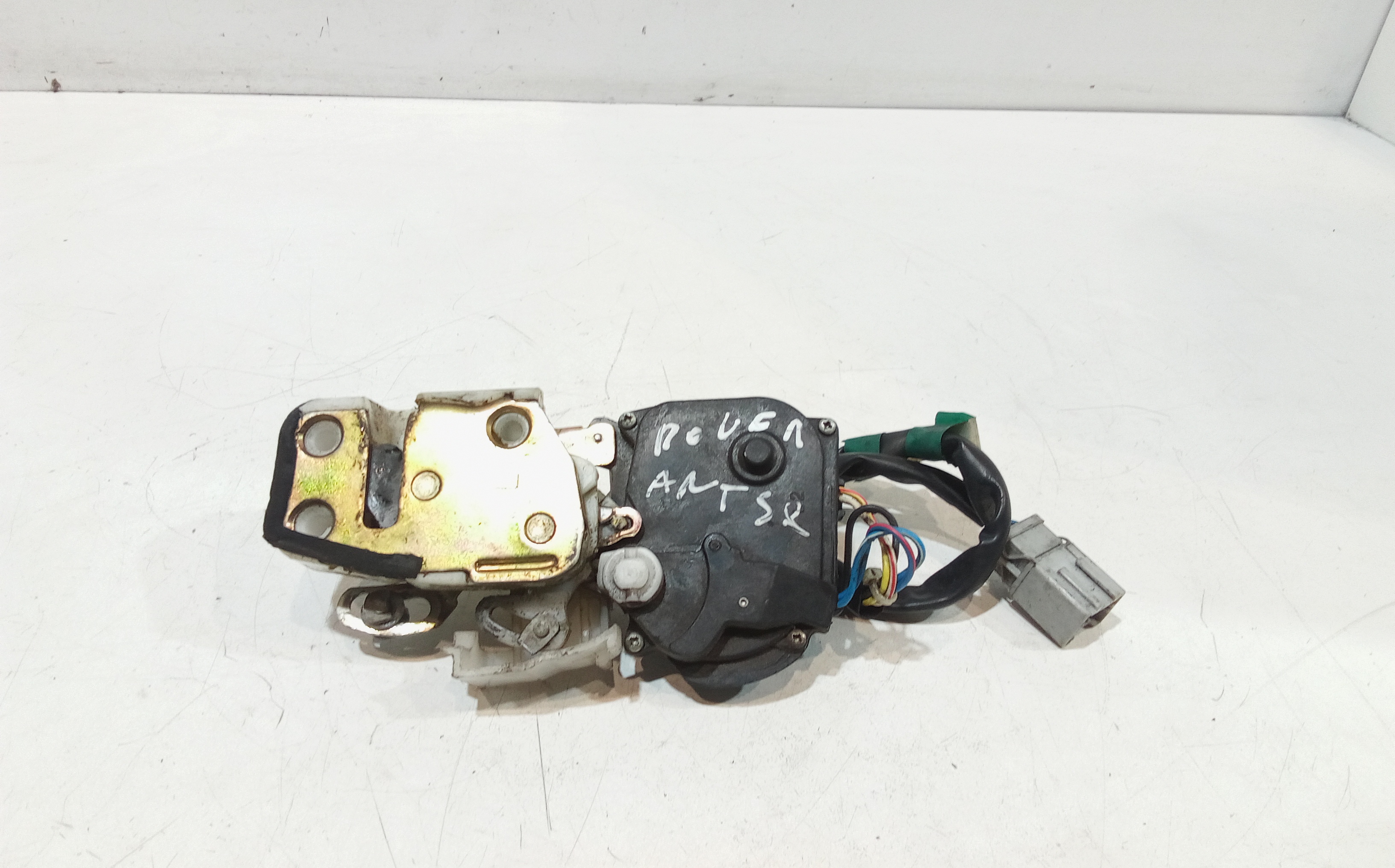 Serratura Anteriore Sinistra per Rover Serie 45 1 Serie (2000 - 2004)