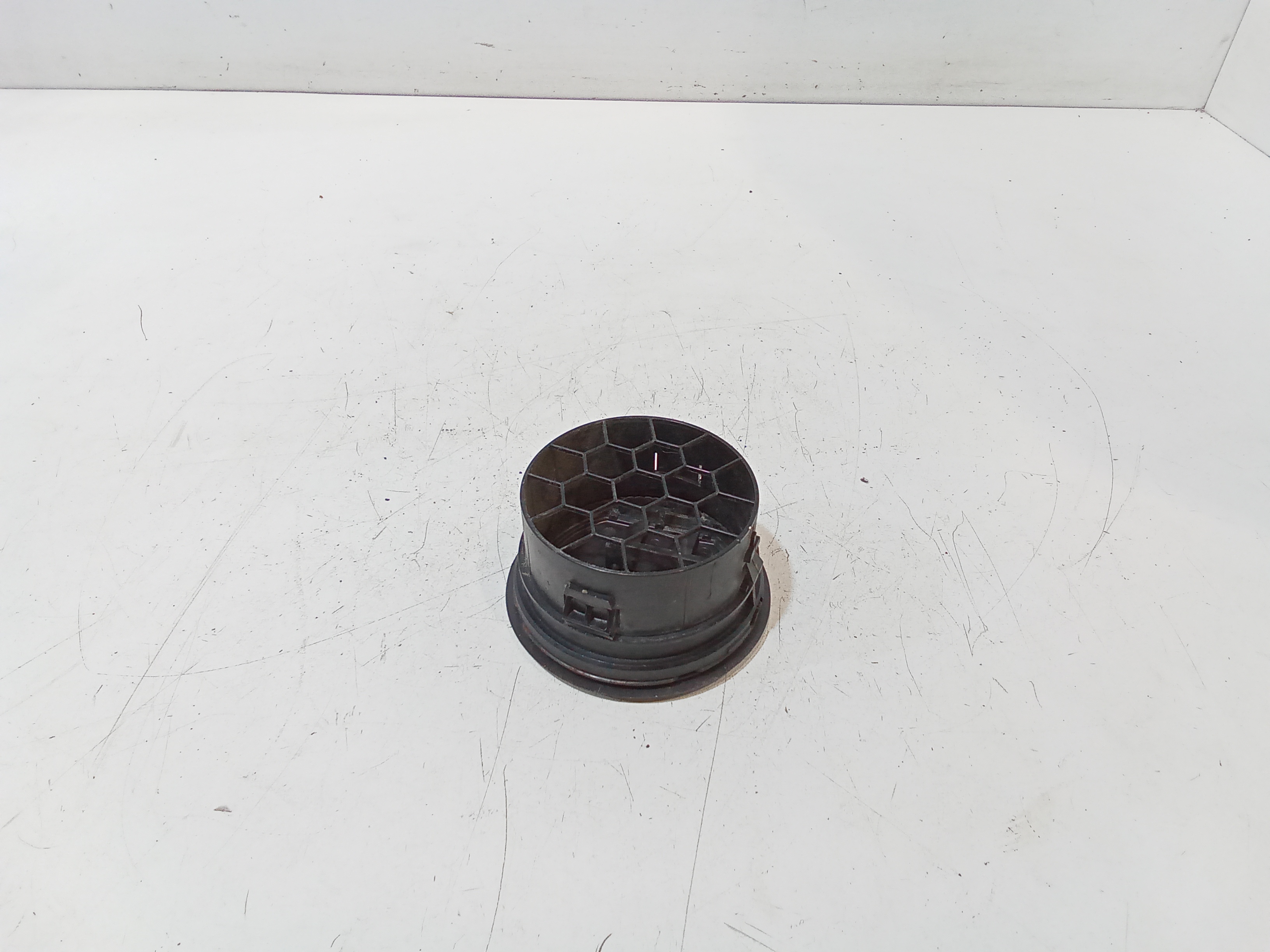 Bocchetta aria cruscotto lato guida per Suzuki Swift 4 Serie (04>10) (2004 - 2010)