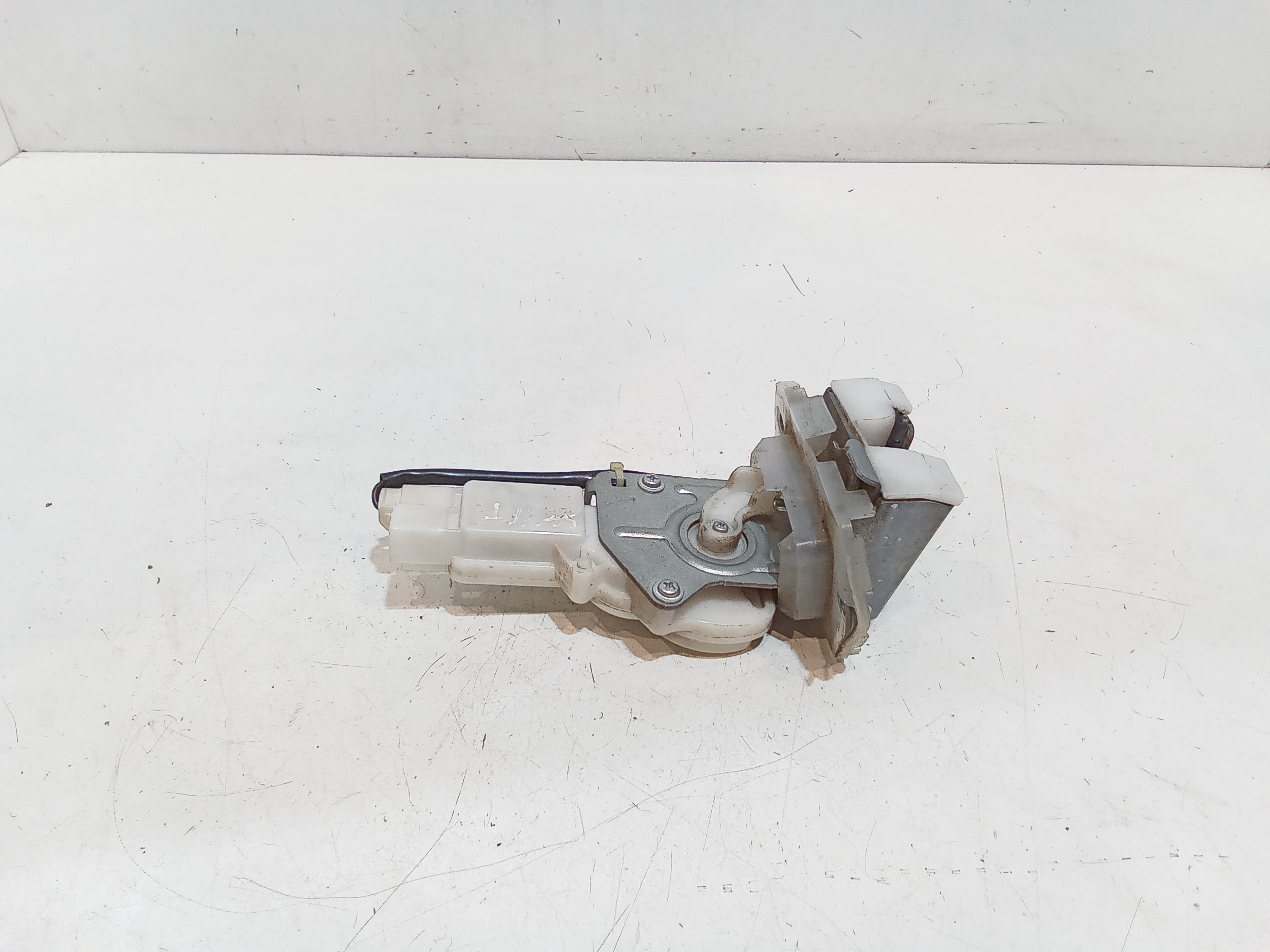 Serratura Cofano Posteriore per Suzuki Swift 4 Serie (04>10) (2004 - 2010)