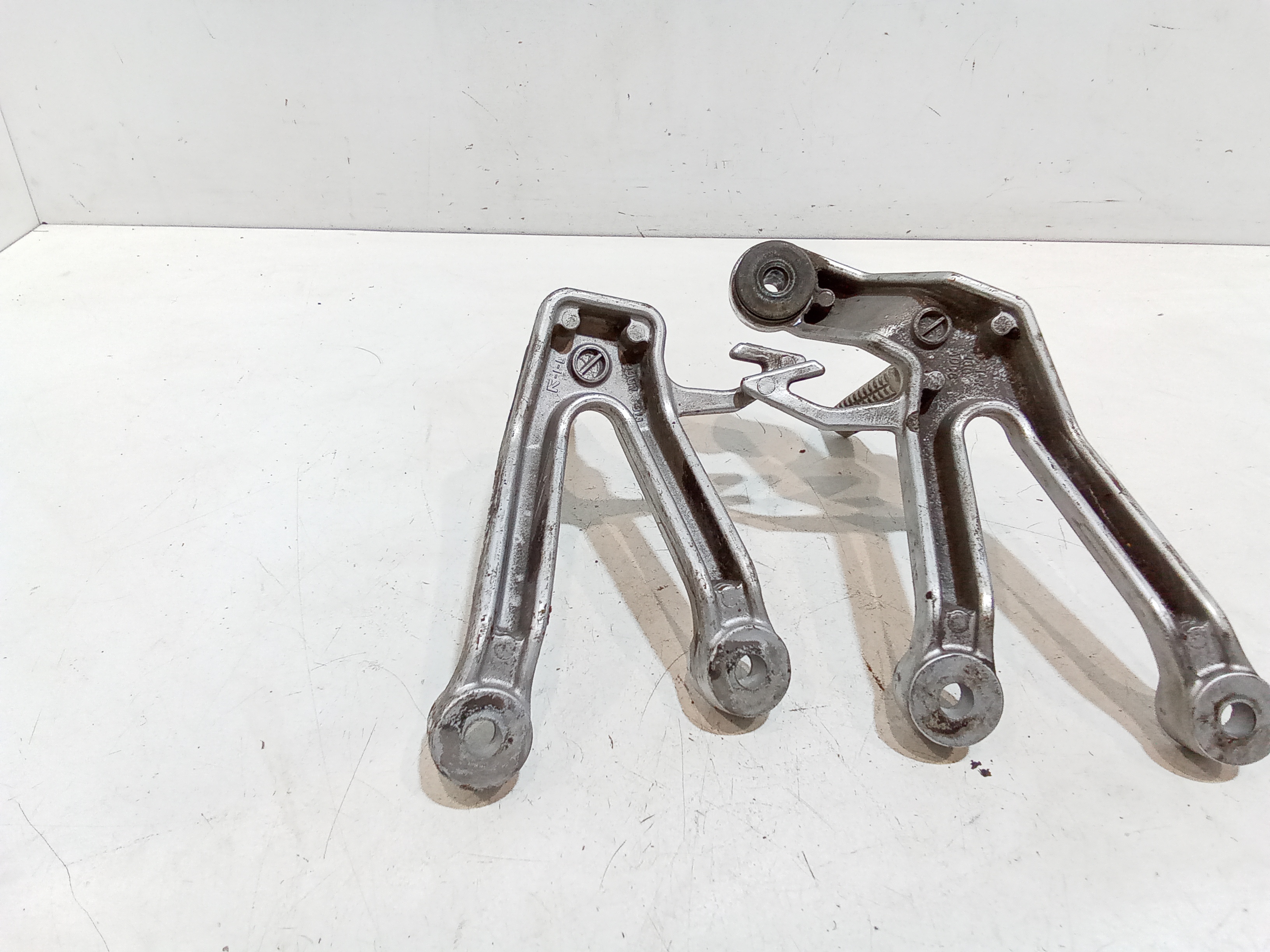 Coppia pedalini per Suzuki Sv 650 (1999 - 2002)