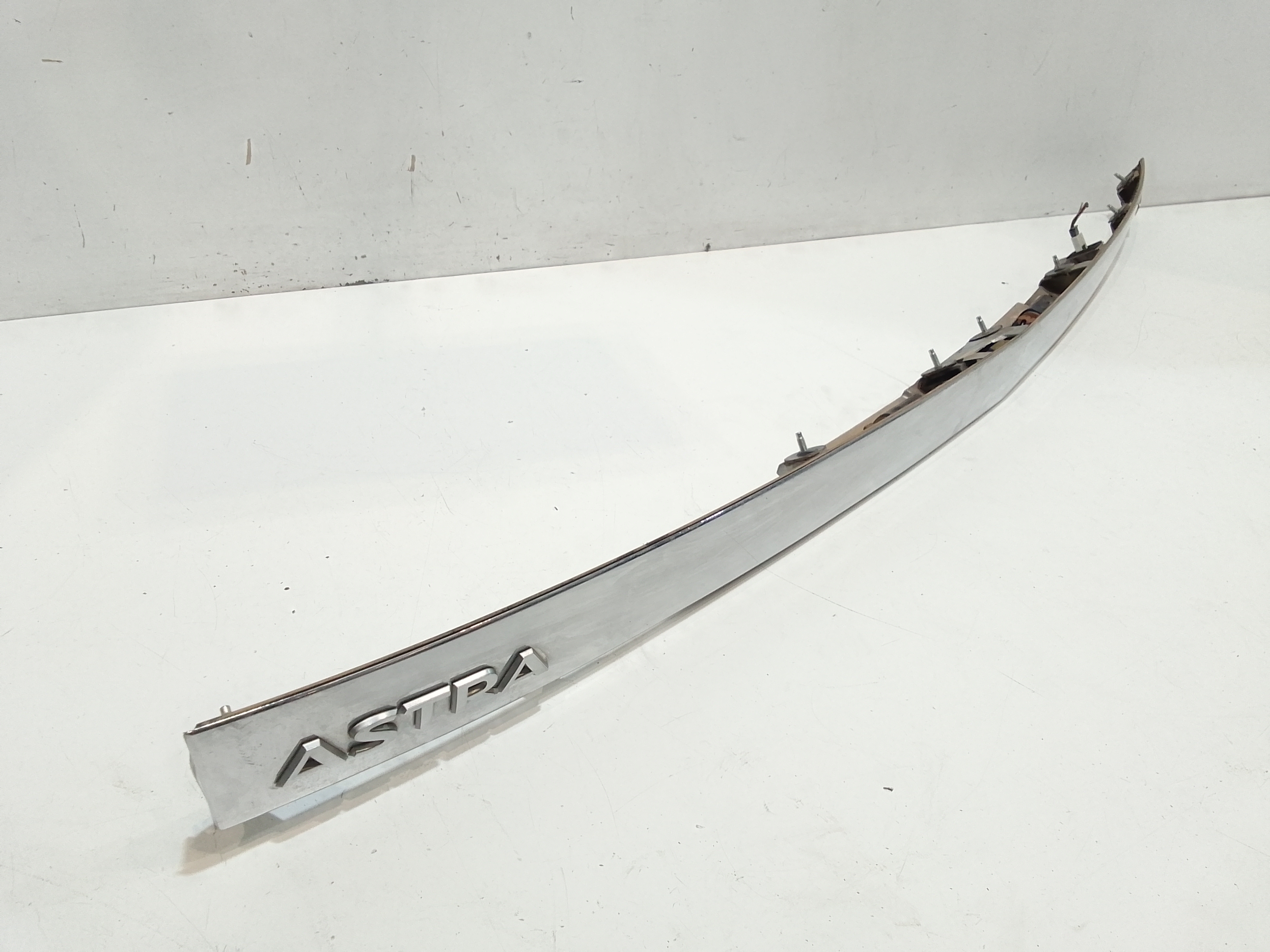 Maniglione posteriore con luci per Opel Astra H S. Wagon (2004 - 2007)