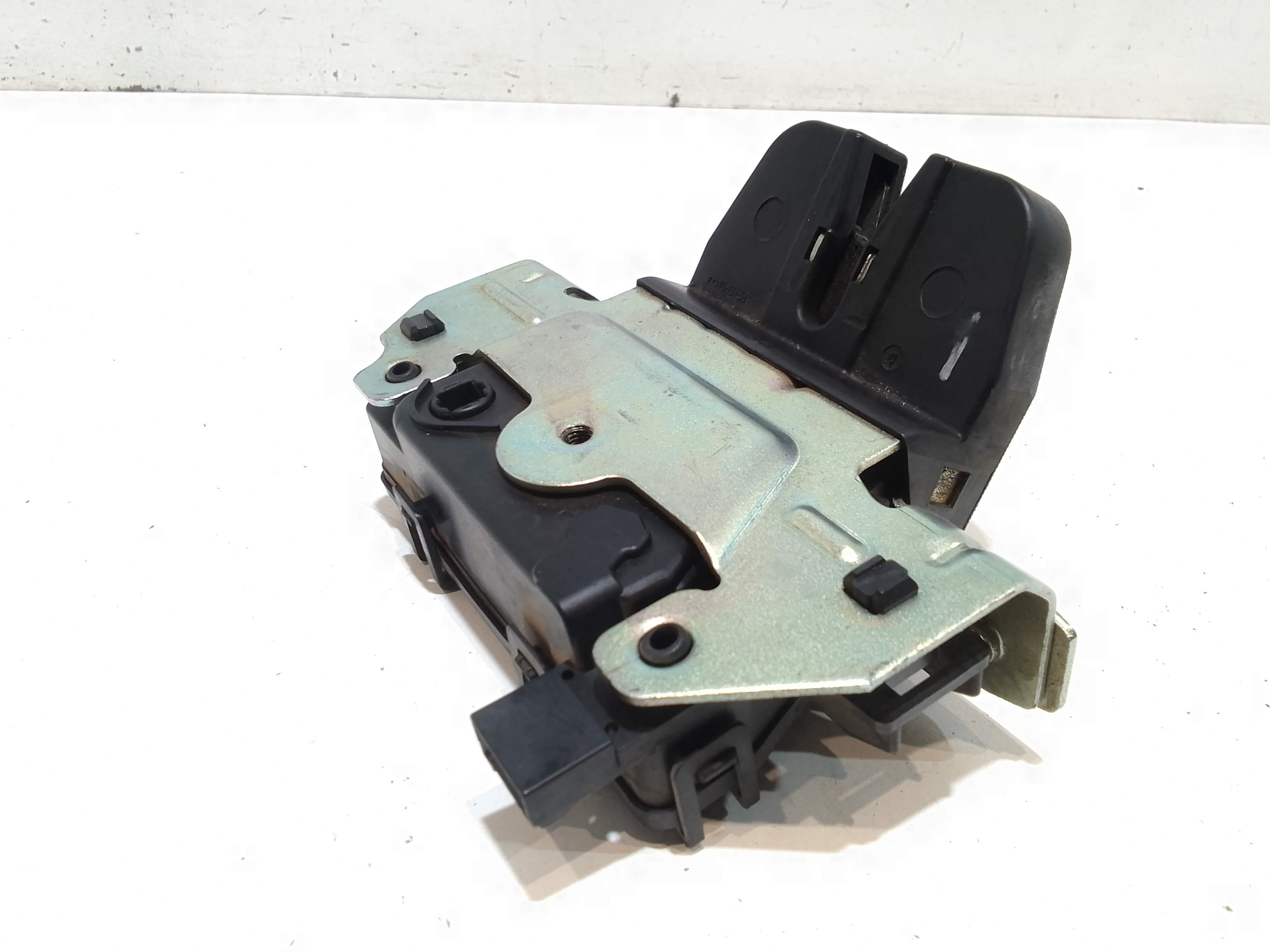 Serratura Cofano Posteriore per Opel Astra H S. Wagon (2004 - 2007)