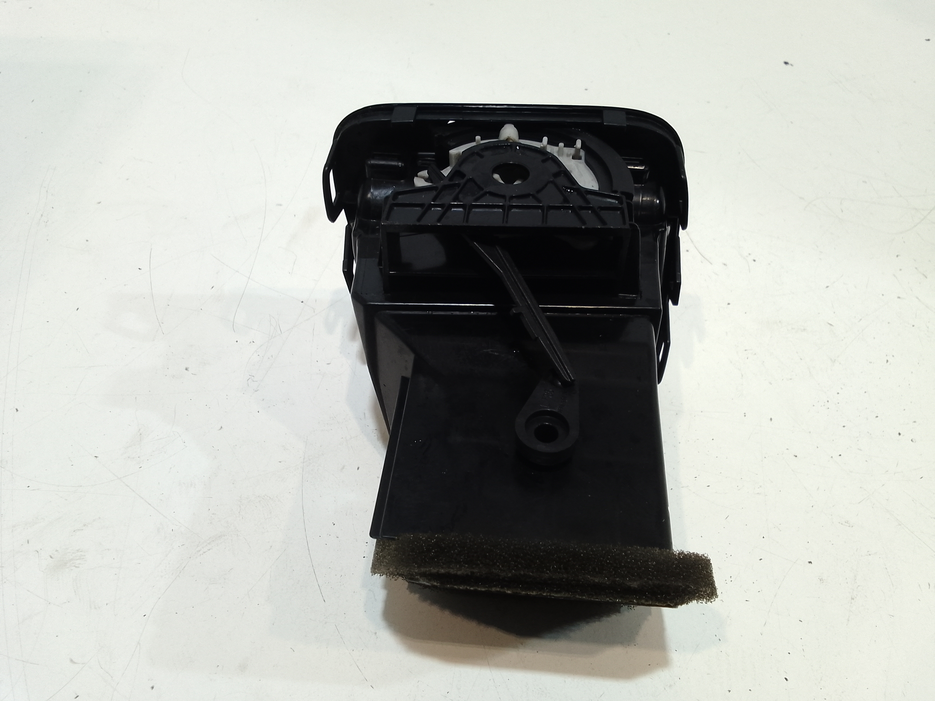 Bocchetta aria cruscotto lato guida per Volkswagen Scirocco Serie (137) (08>14) (2008 - 2014)