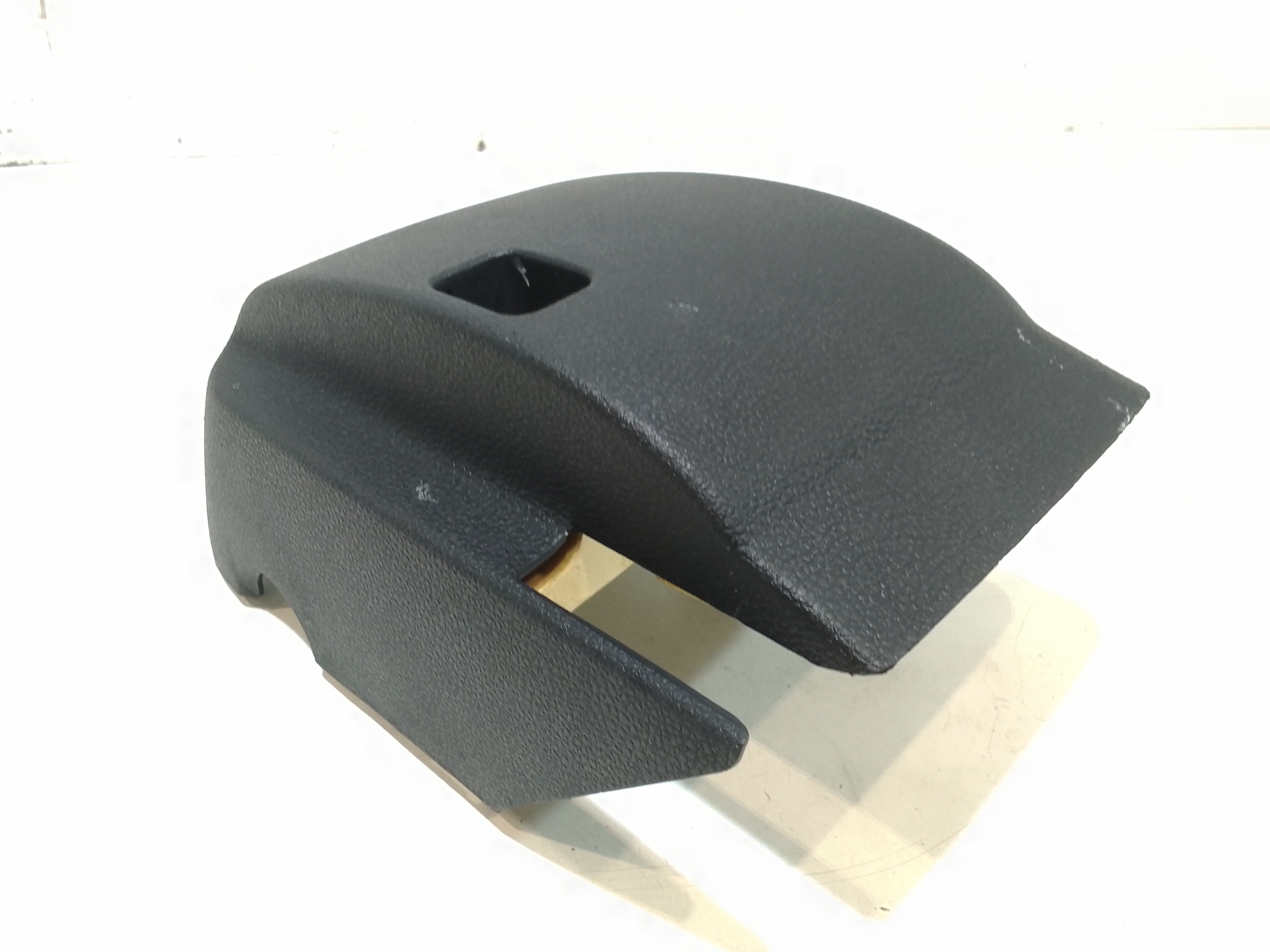 Riparo piantone sterzo per Volkswagen Scirocco Serie (137) (08>14) (2008 - 2014)