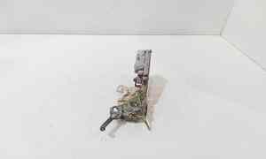 Serratura Anteriore Sinistra per Mahindra Genio (2015 - 2018)