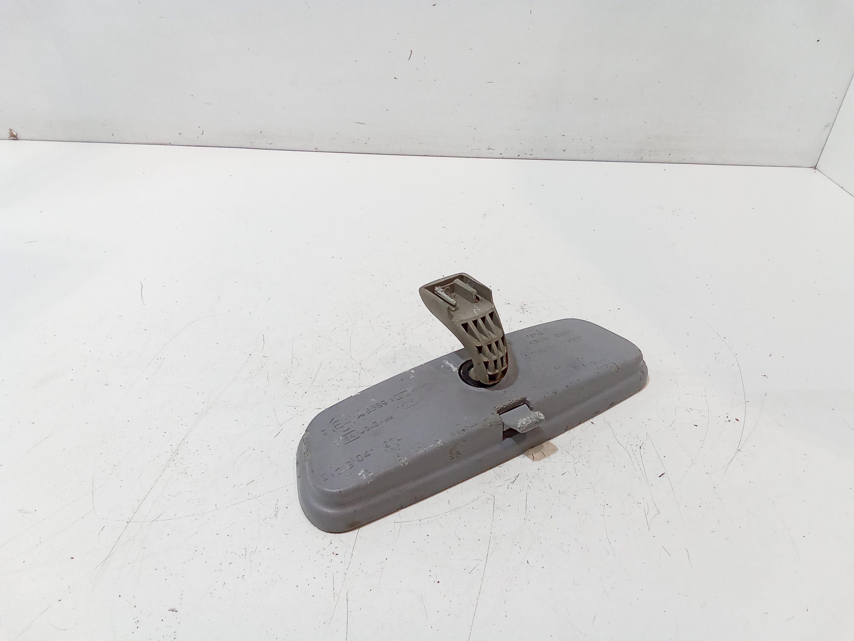 Specchietto Retrovisore Interno per Mahindra Genio (2015 - 2018)