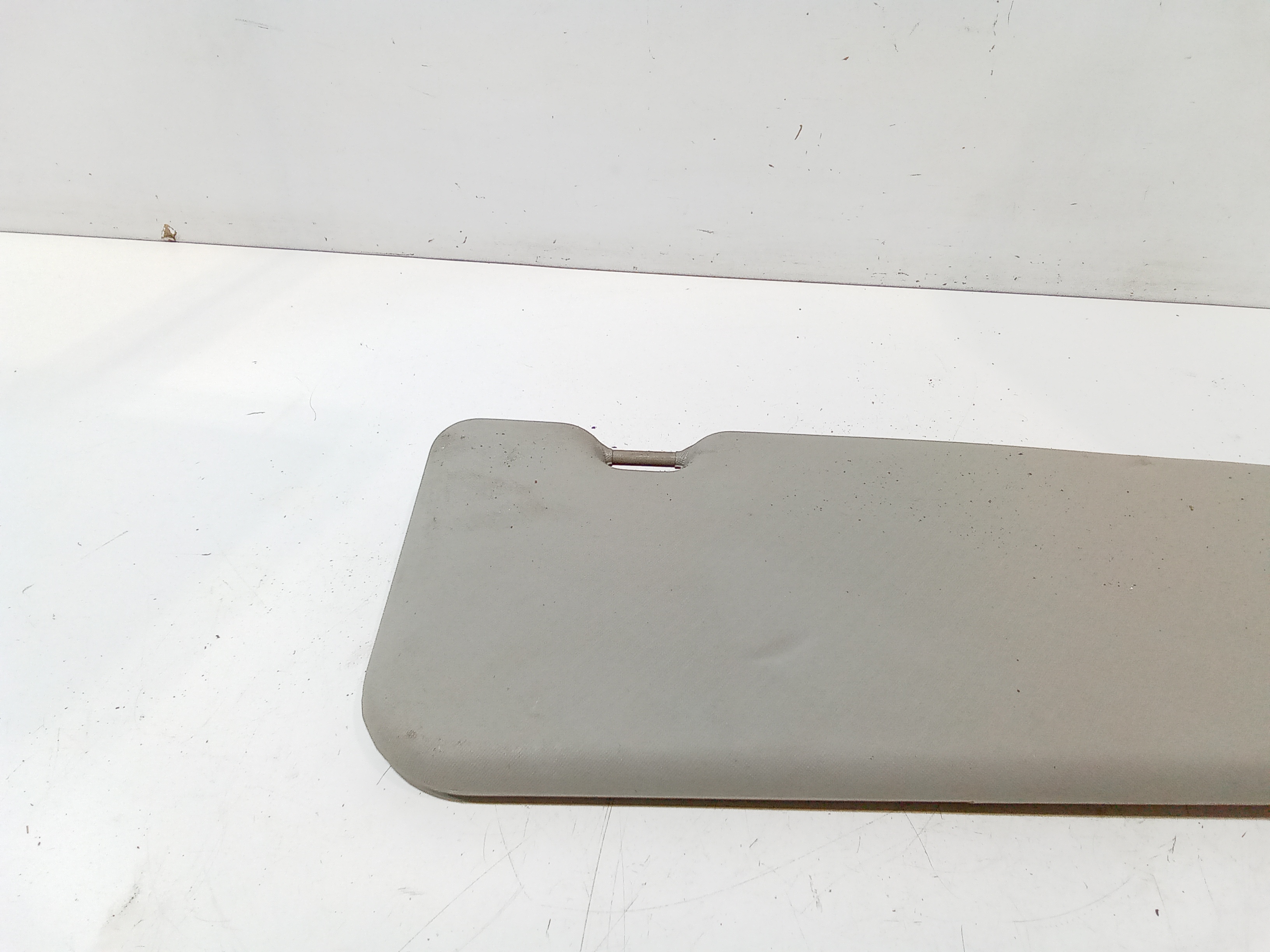 Parasole aletta anteriore Lato Guida per Mahindra Genio (2015 - 2018)