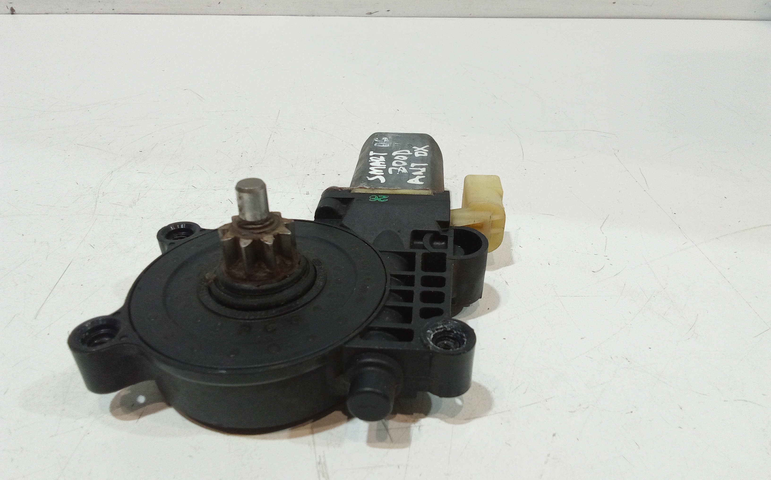 Motorino Alzavetro anteriore destra per Smart Fortwo Cabrio 1 Serie (1998 - 2003)