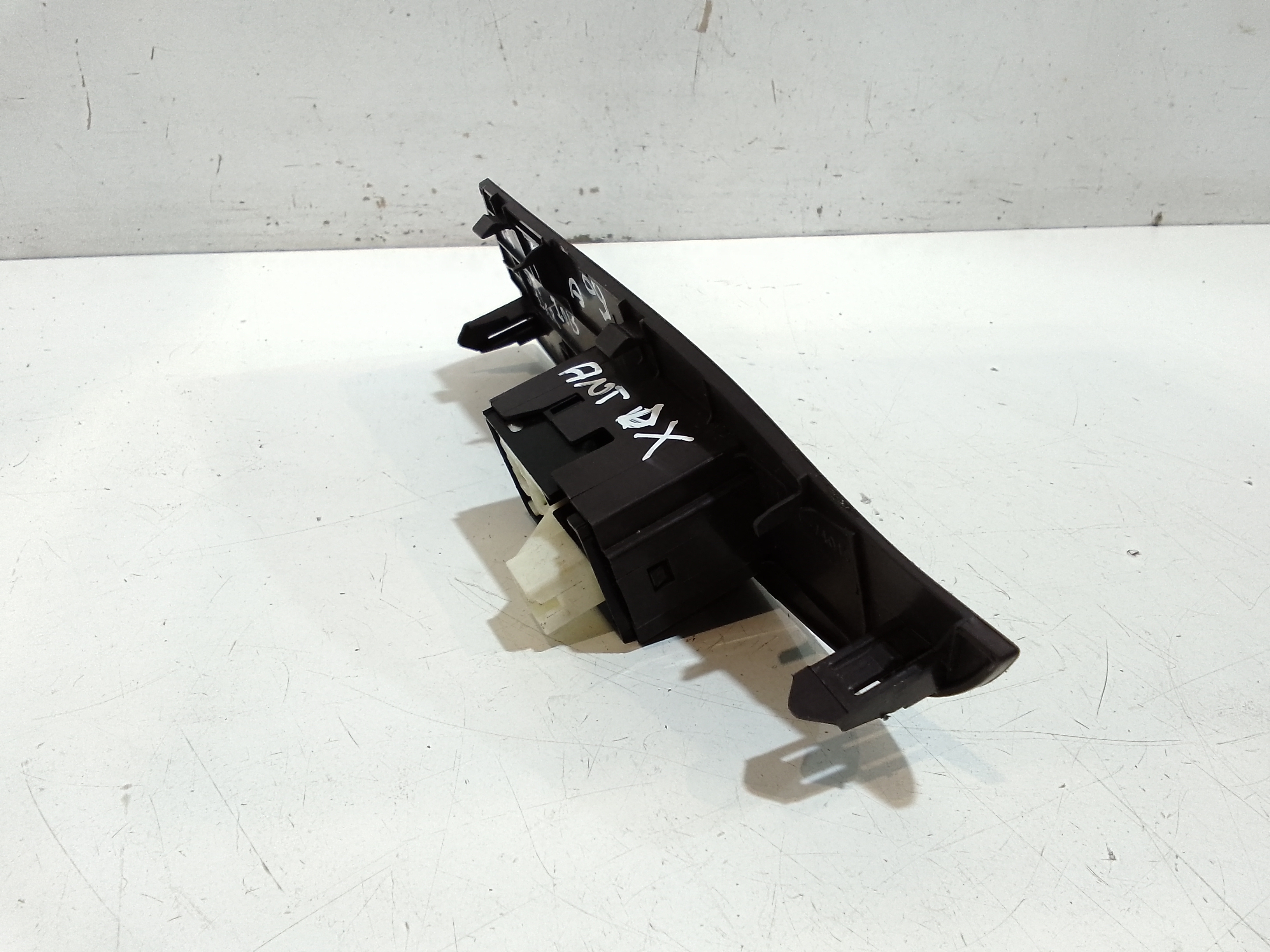 Pulsantiera Anteriore Destra Passeggero per Toyota Iq 1 Serie (2009 - In produzione)