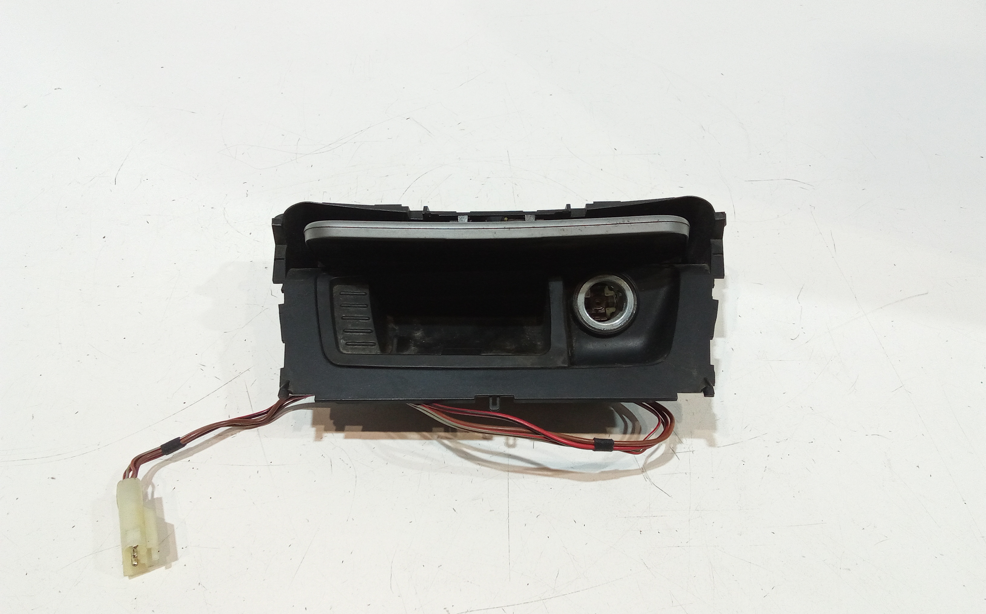 Posacenere per Bmw Serie 1 Serie (e87) (04>07) (2004 - 2007)