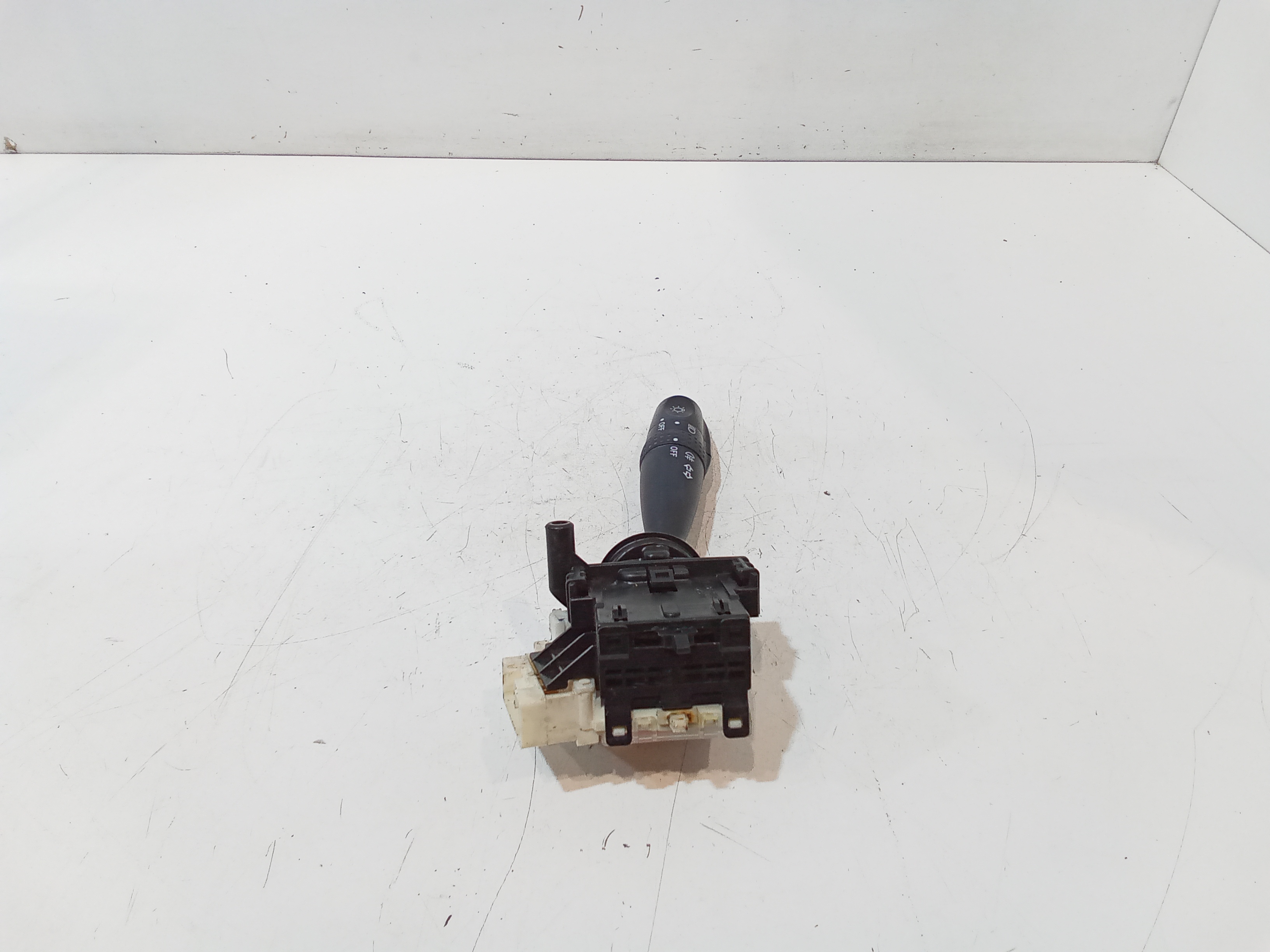 Devioluci sinistro per Suzuki Swift 4 Serie (04>10) (2004 - 2010)