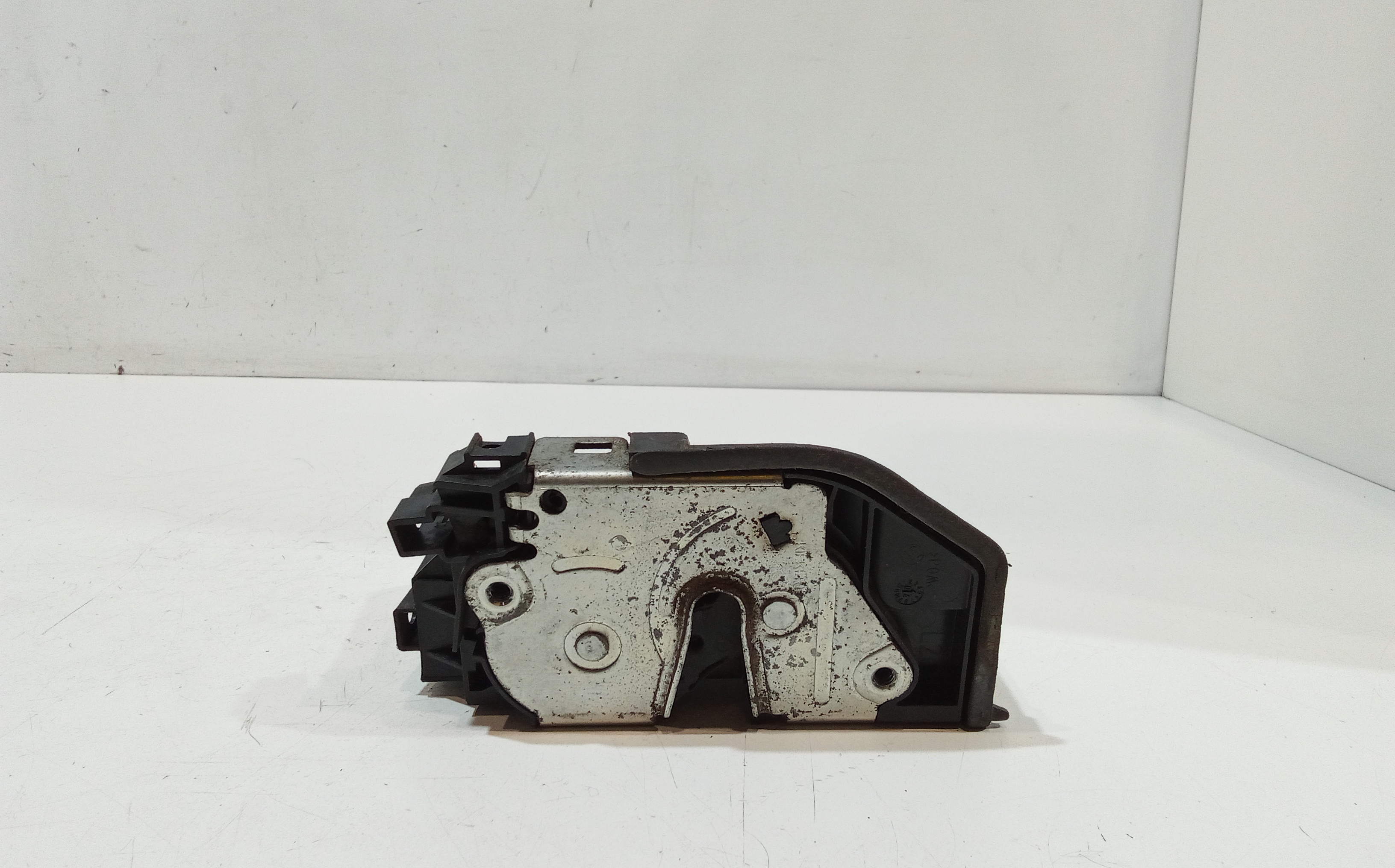 Serratura Anteriore Sinistra per Bmw Serie 5 E60 Touring (2003 - 2010)