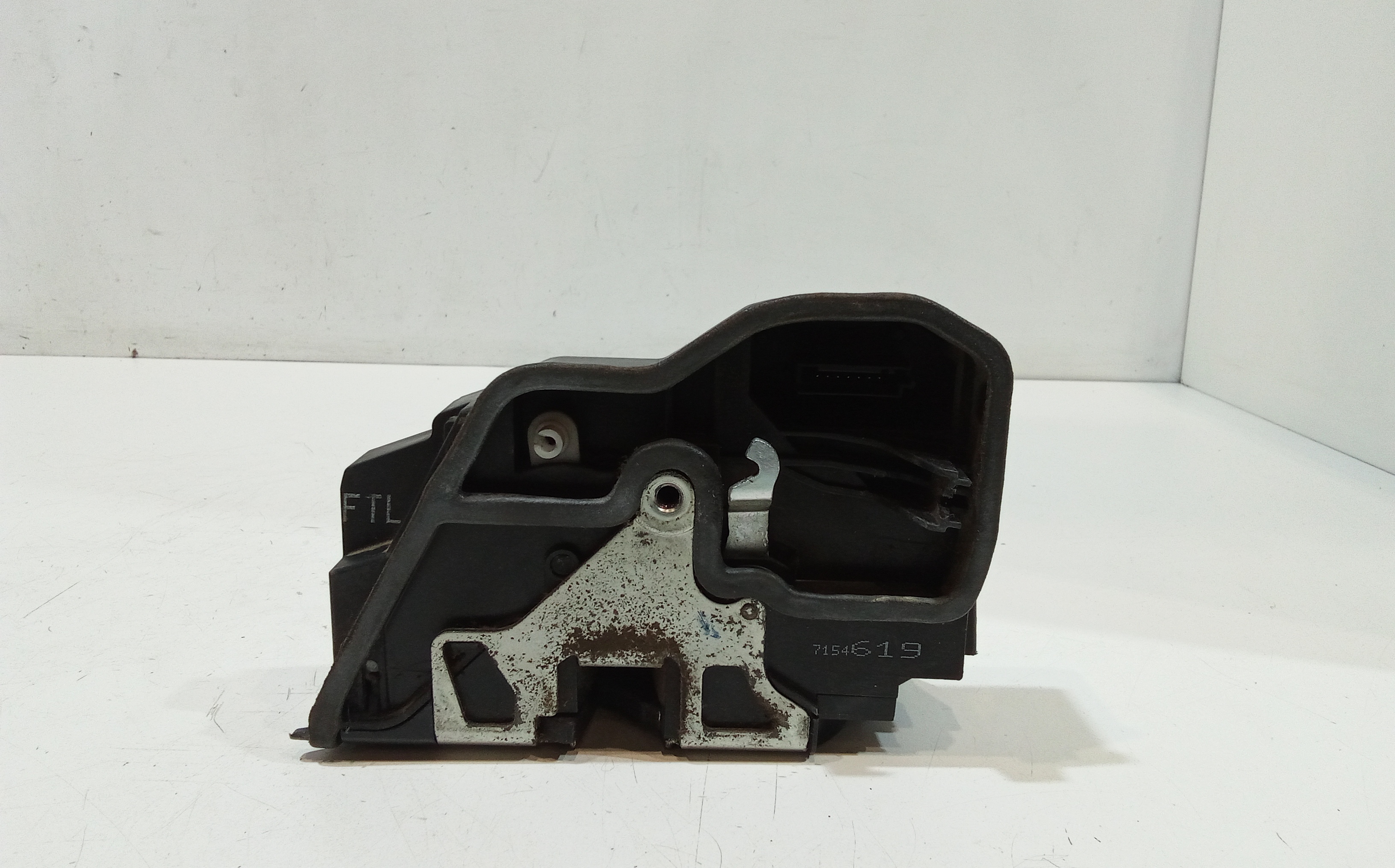 Serratura Anteriore Sinistra per Bmw Serie 5 E60 Touring (2003 - 2010)