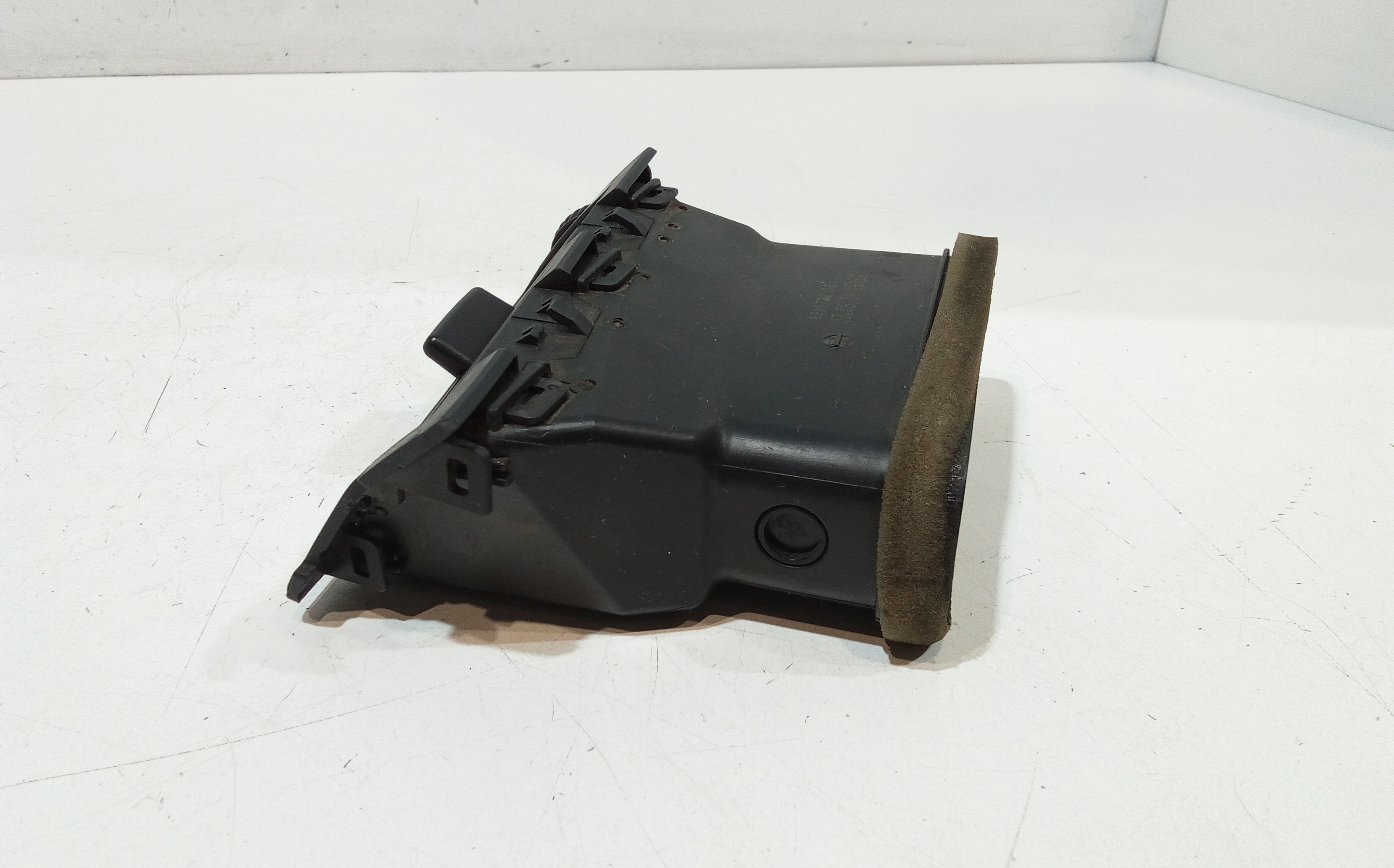 Bocchetta aria cruscotto lato passeggero per Bmw Serie 5 E60 Touring (2003 - 2010)