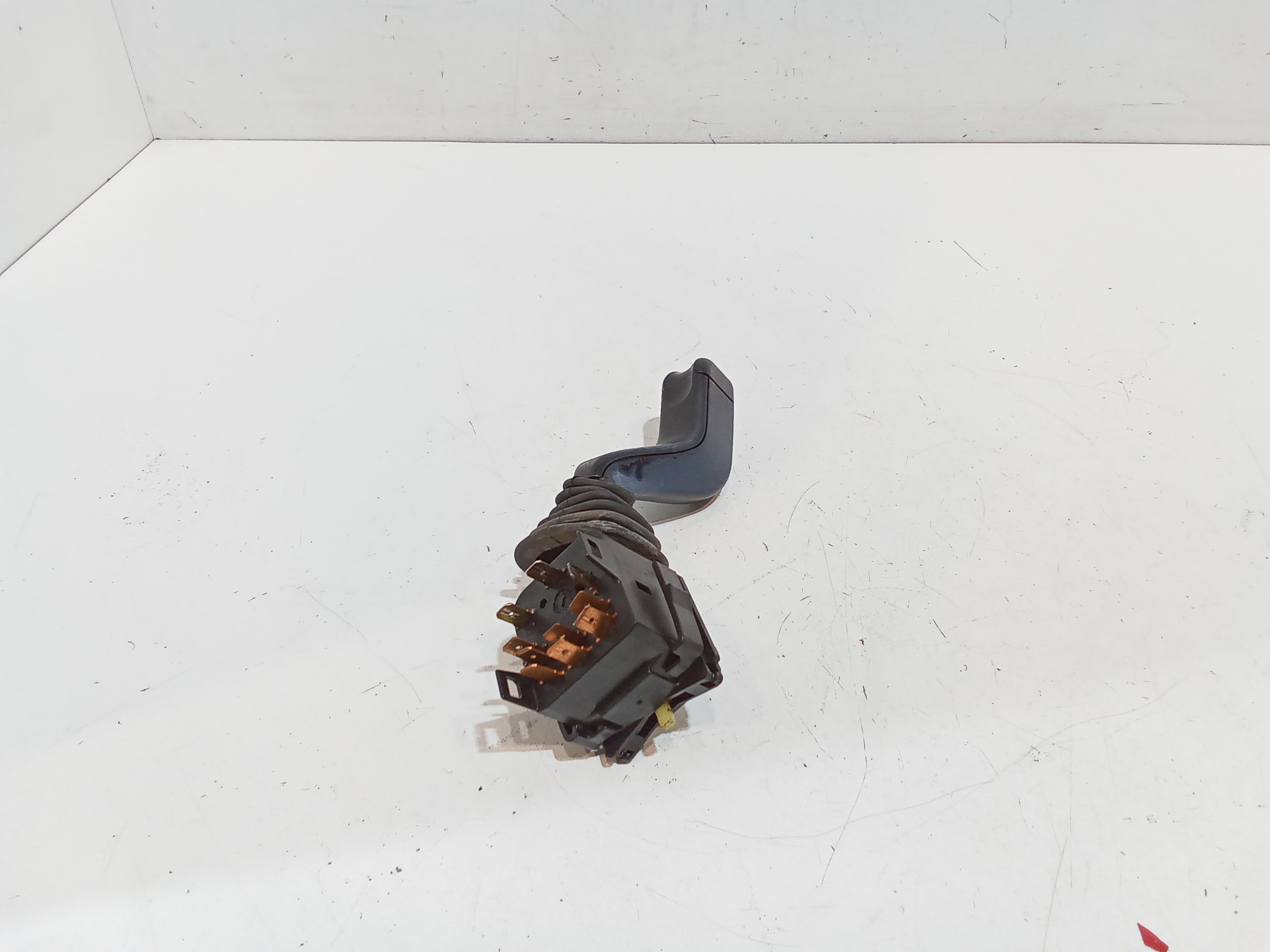 Devioluci sinistro per Opel Astra F Berlina 2 Serie (1994 - 1998)