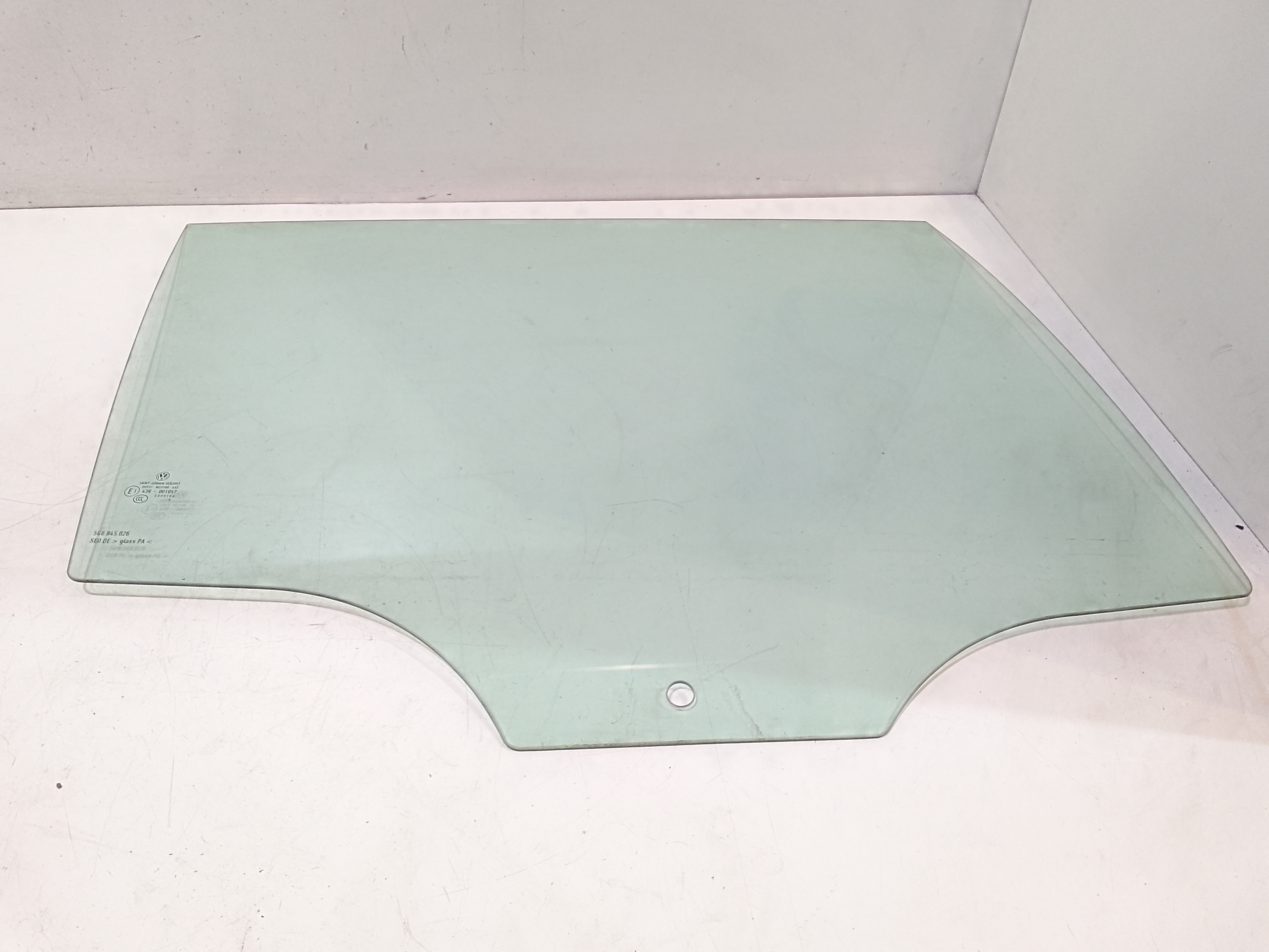 Vetro scendente posteriore destro per Volkswagen Golf 7 Berlina (12>) (2012 - In produzione)