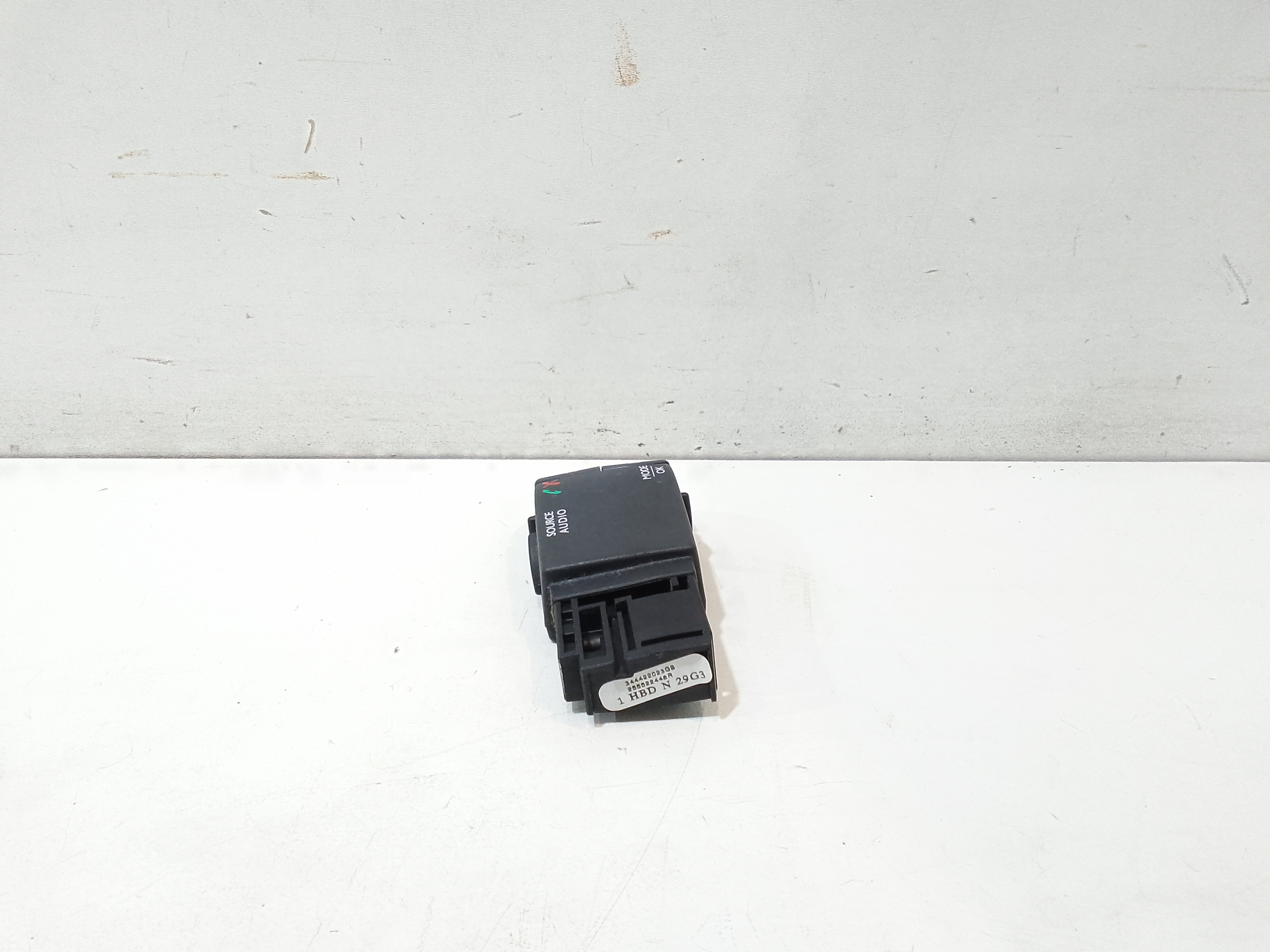 Leva comandi autoradio per Dacia Logan Serie Mcv (13>) (2013 - In produzione)